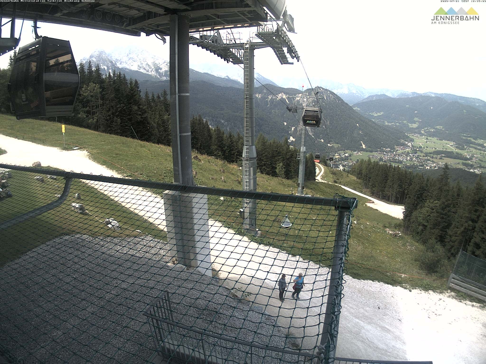 Archiv Foto Webcam Blick von der Mittelstation der Jennerbahn
