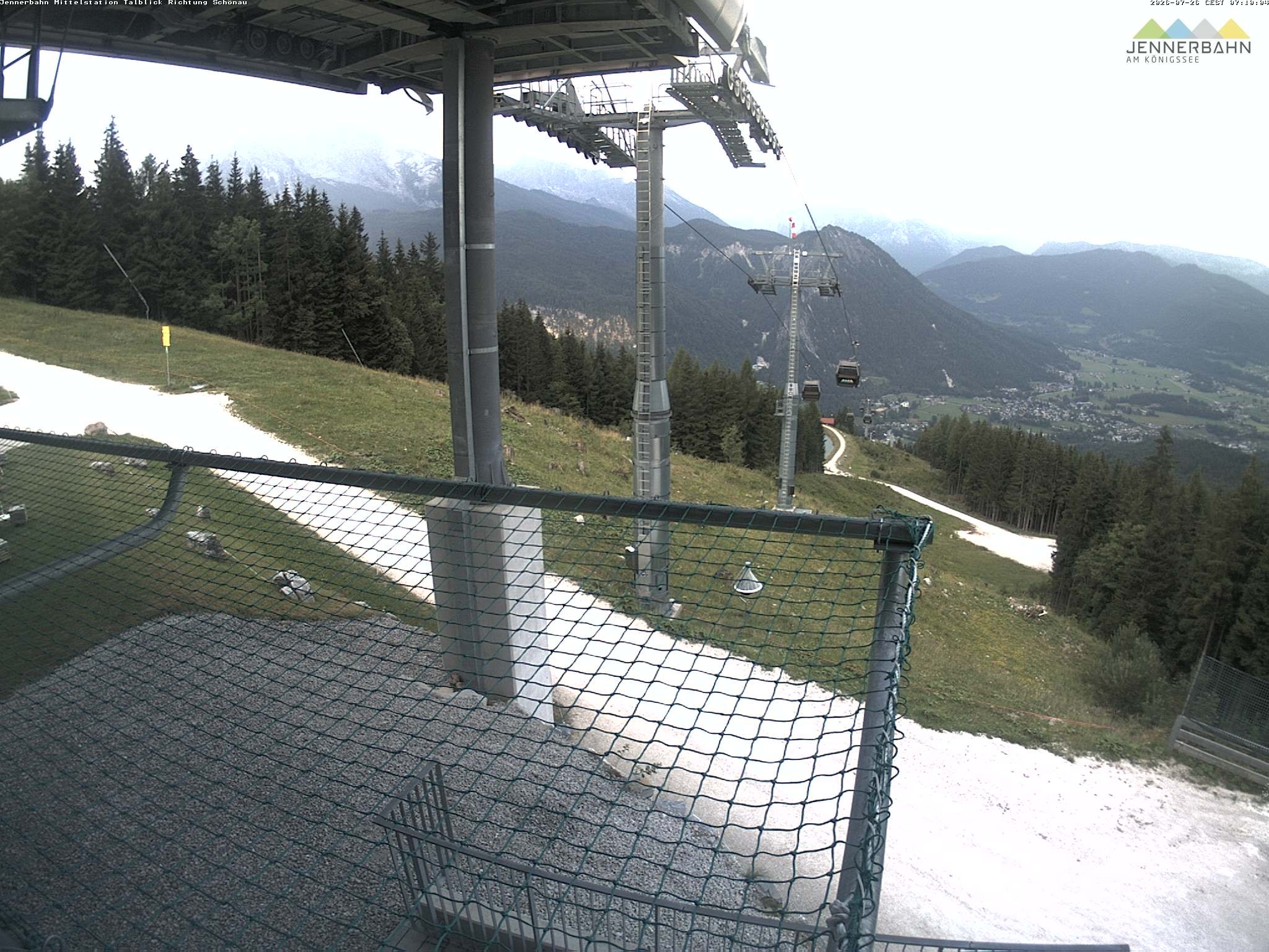 Archiv Foto Webcam Blick von der Mittelstation der Jennerbahn