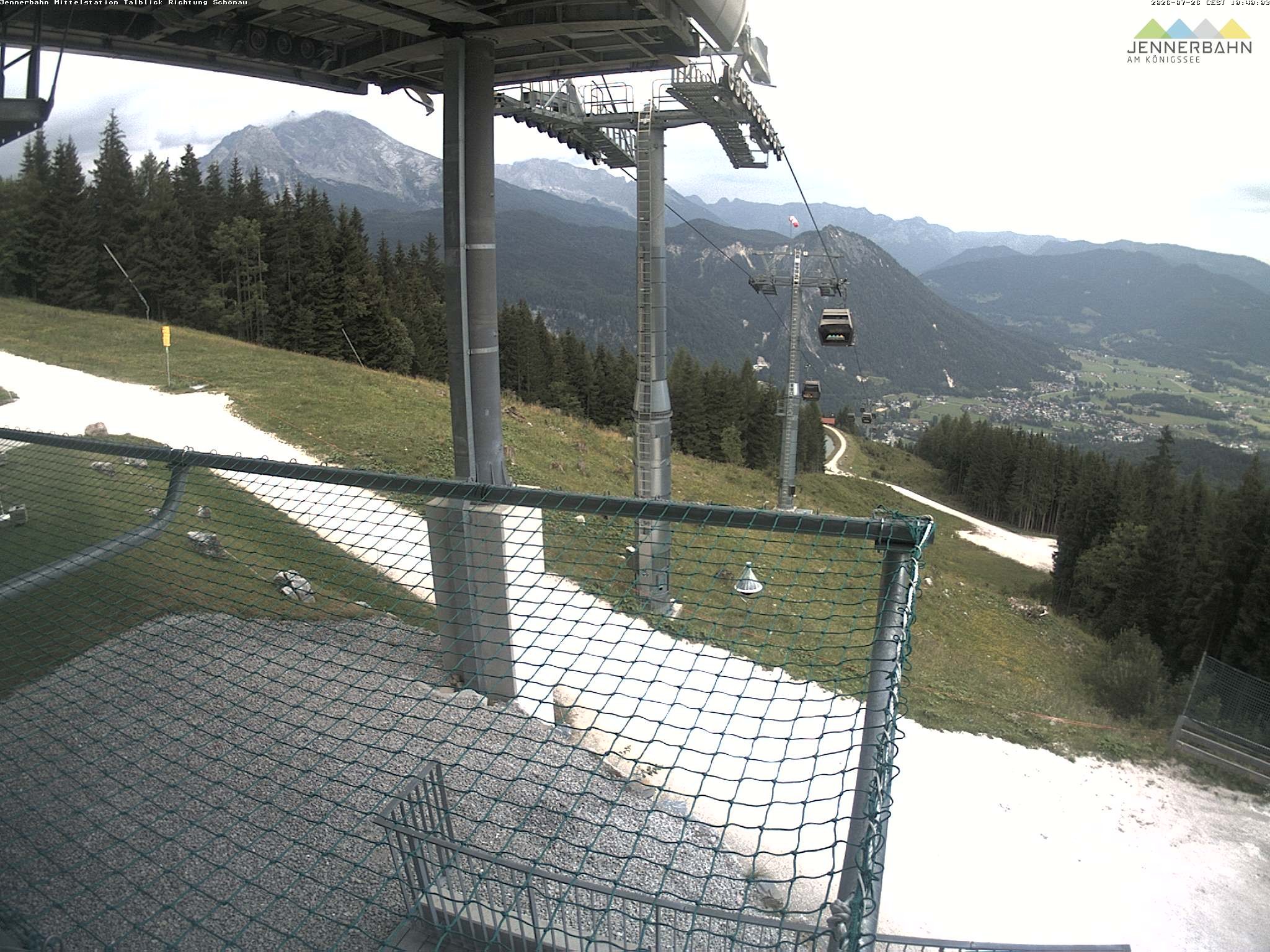 Archiv Foto Webcam Blick von der Mittelstation der Jennerbahn
