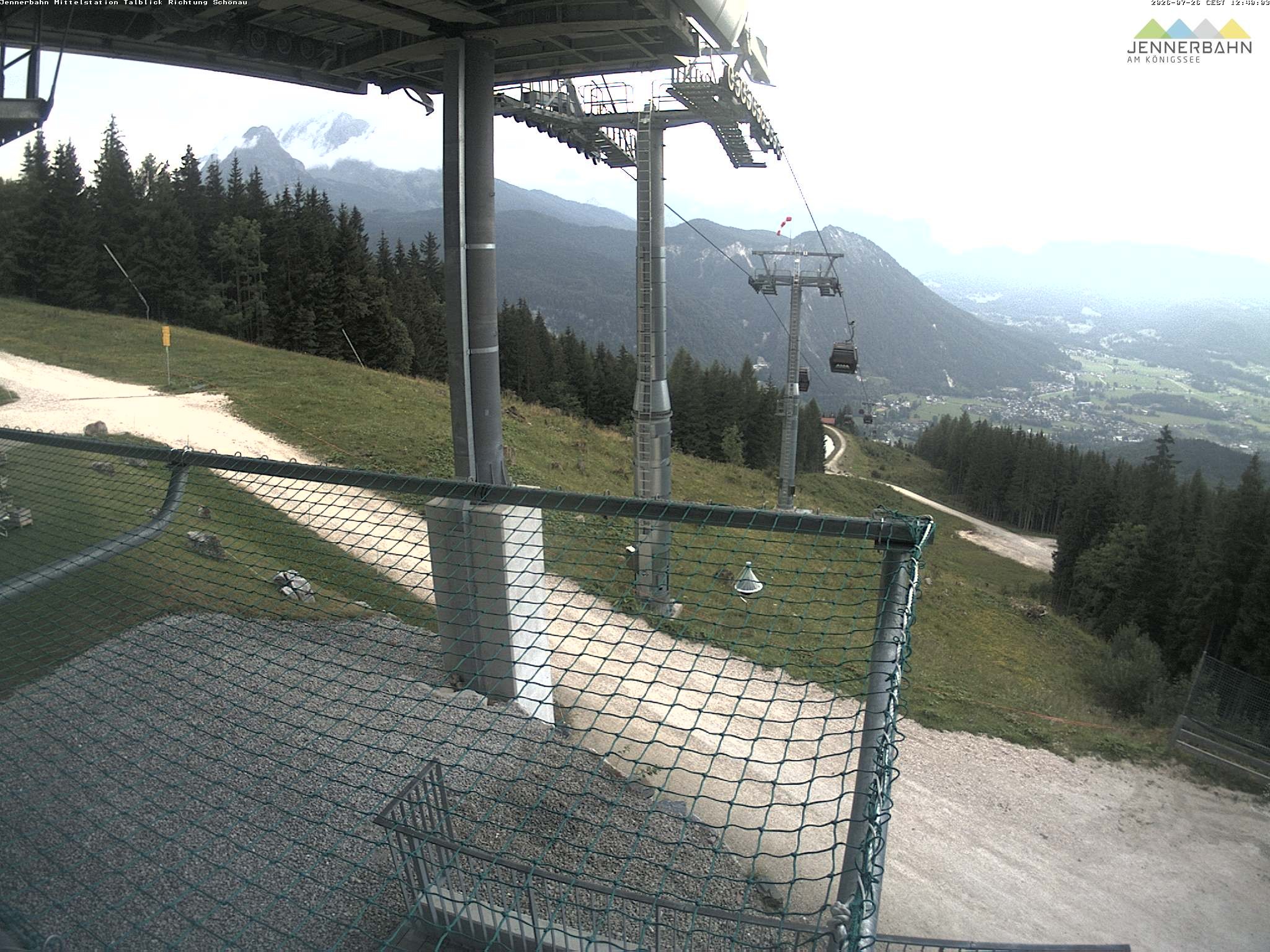 Archiv Foto Webcam Blick von der Mittelstation der Jennerbahn