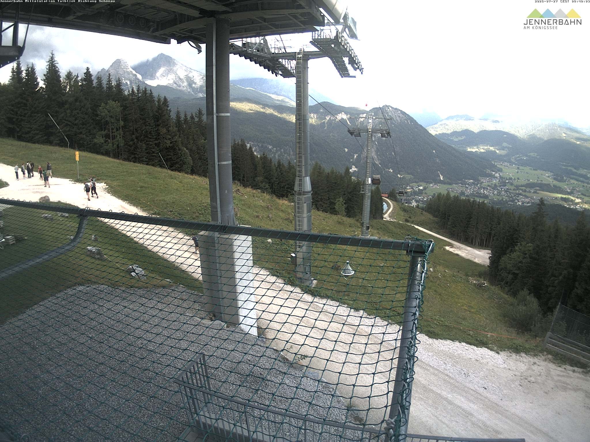 Archived image Webcam View from Midway Station