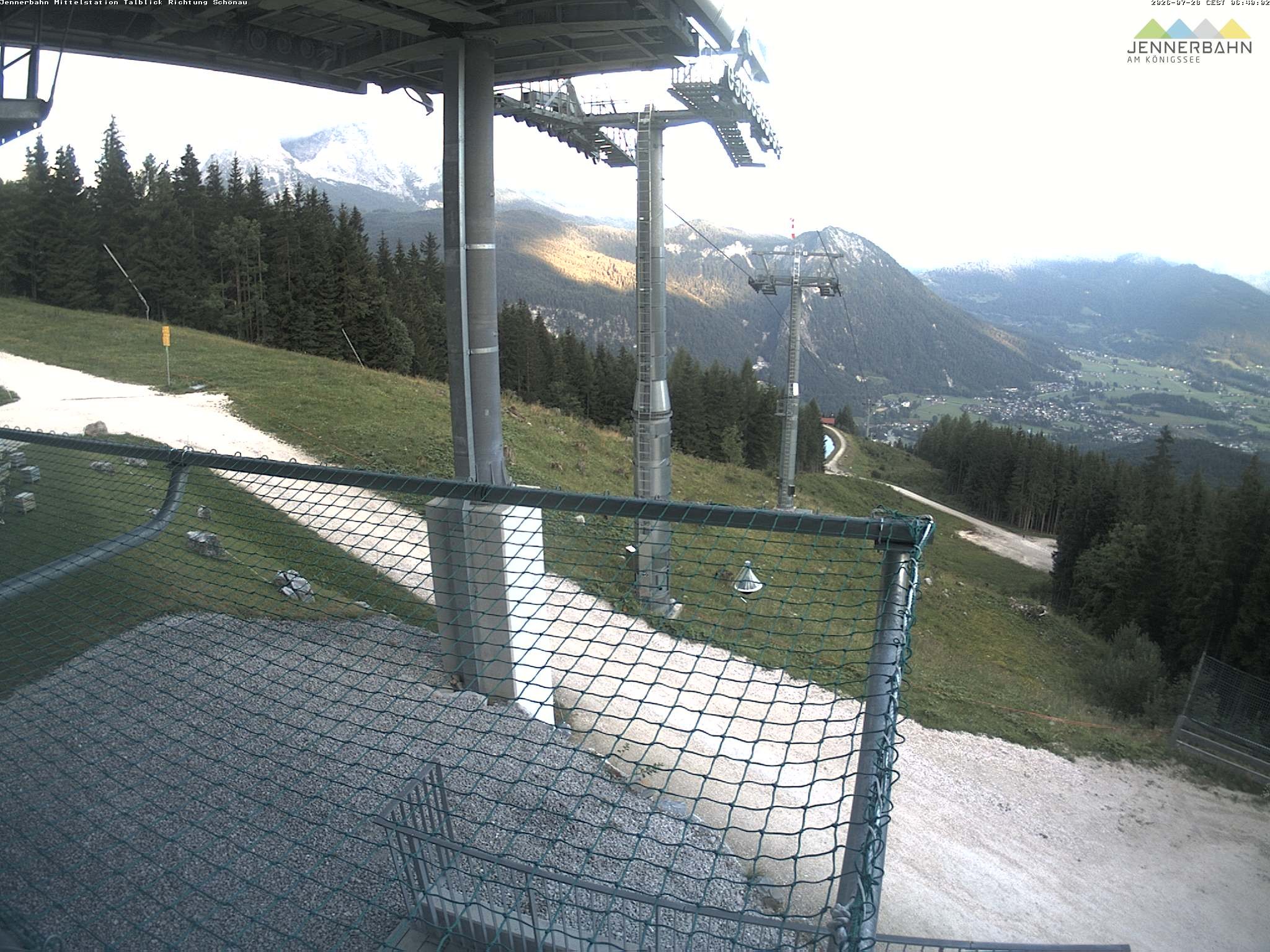 Archived image Webcam View from Midway Station