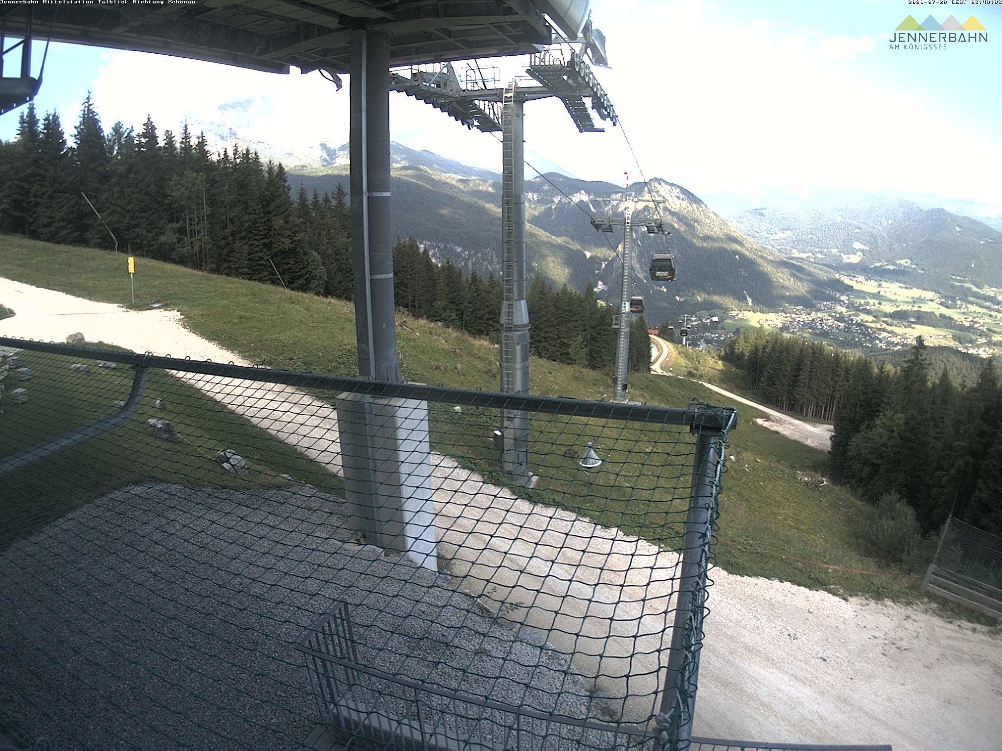 Archived image Webcam View from Midway Station