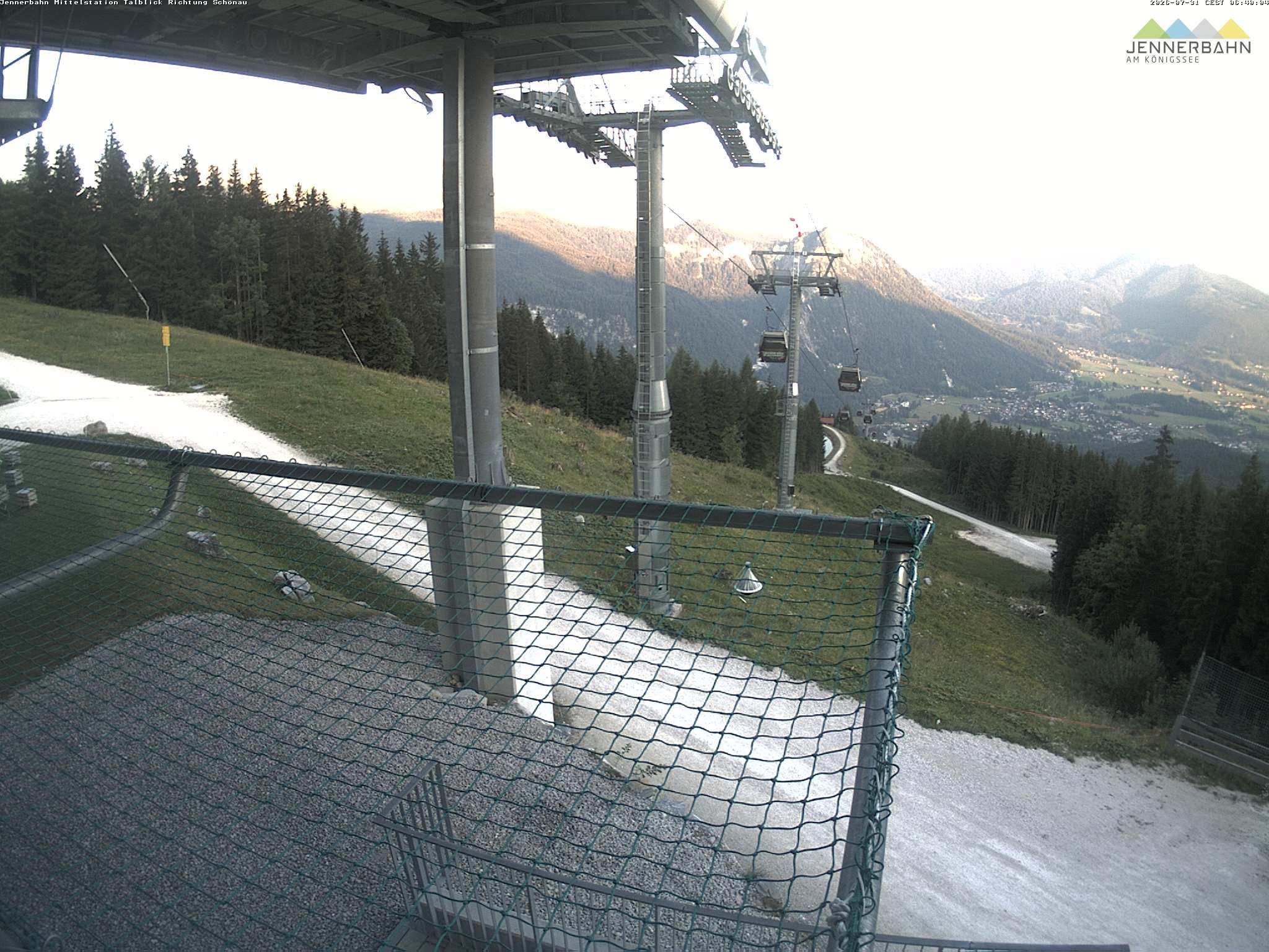 Archiv Foto Webcam Blick von der Mittelstation der Jennerbahn