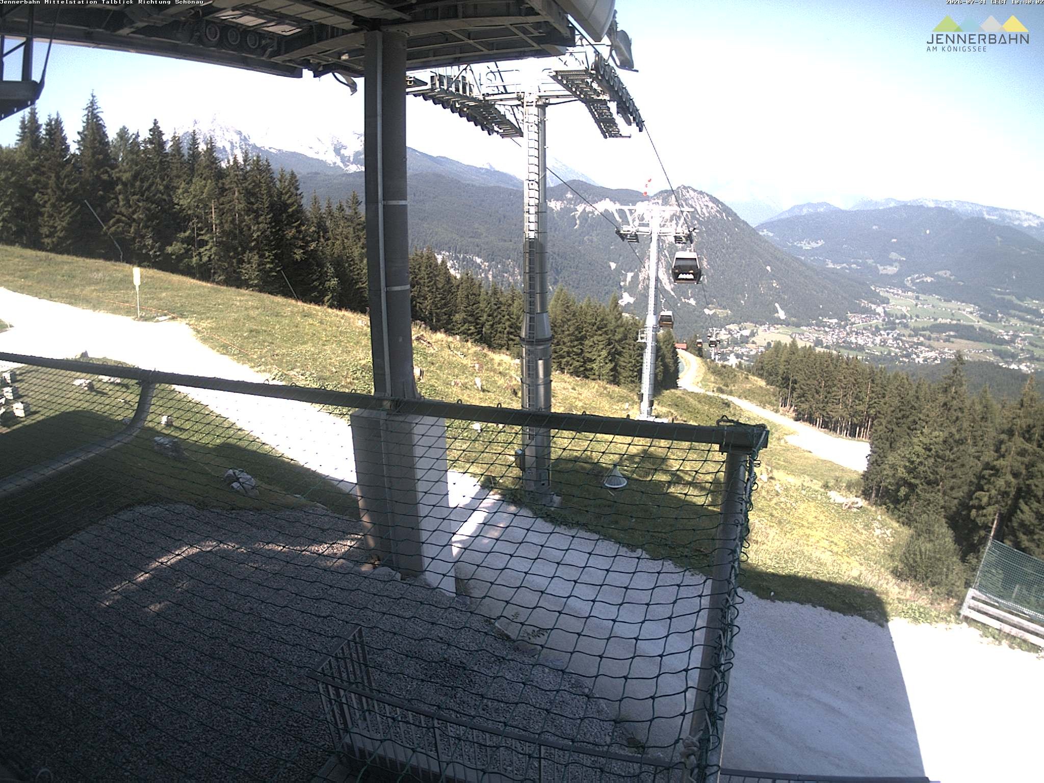 Archiv Foto Webcam Blick von der Mittelstation der Jennerbahn