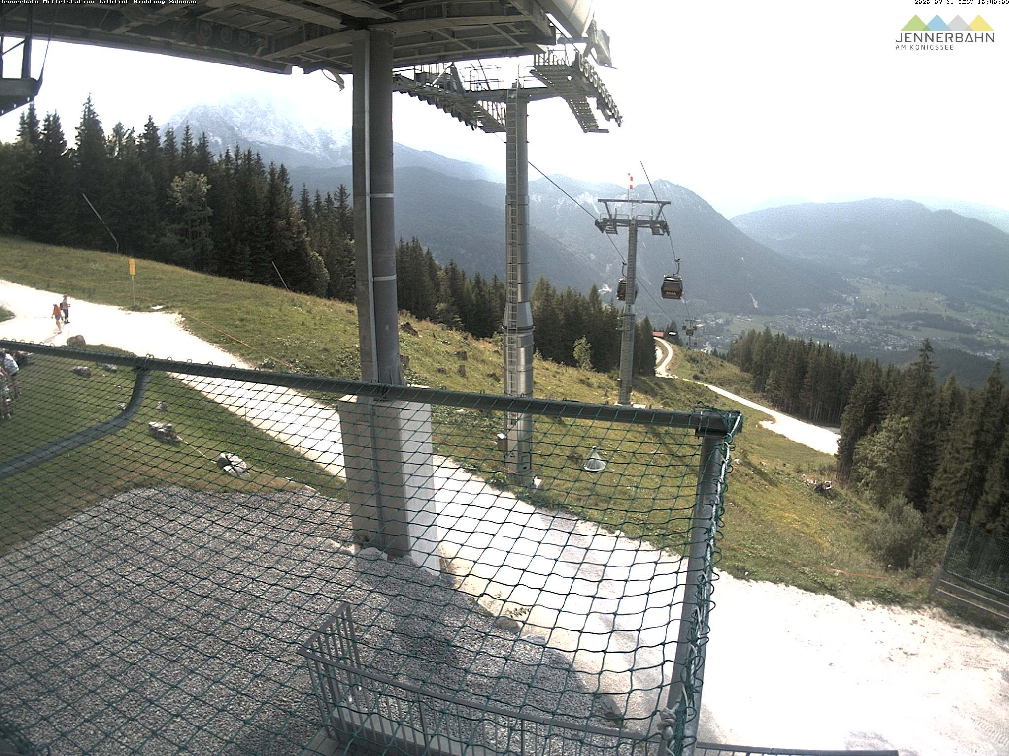 Archiv Foto Webcam Blick von der Mittelstation der Jennerbahn