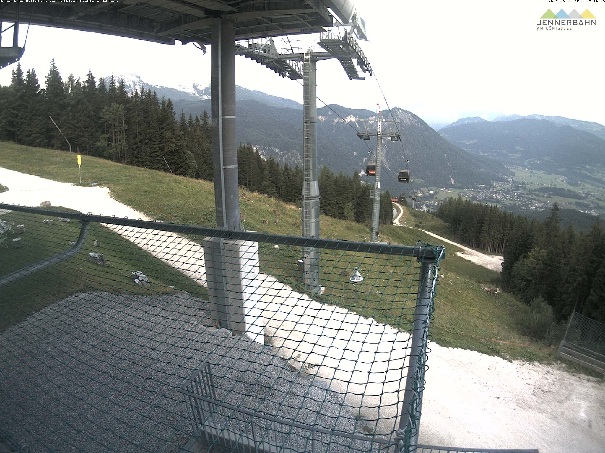 Archiv Foto Webcam Blick von der Mittelstation der Jennerbahn