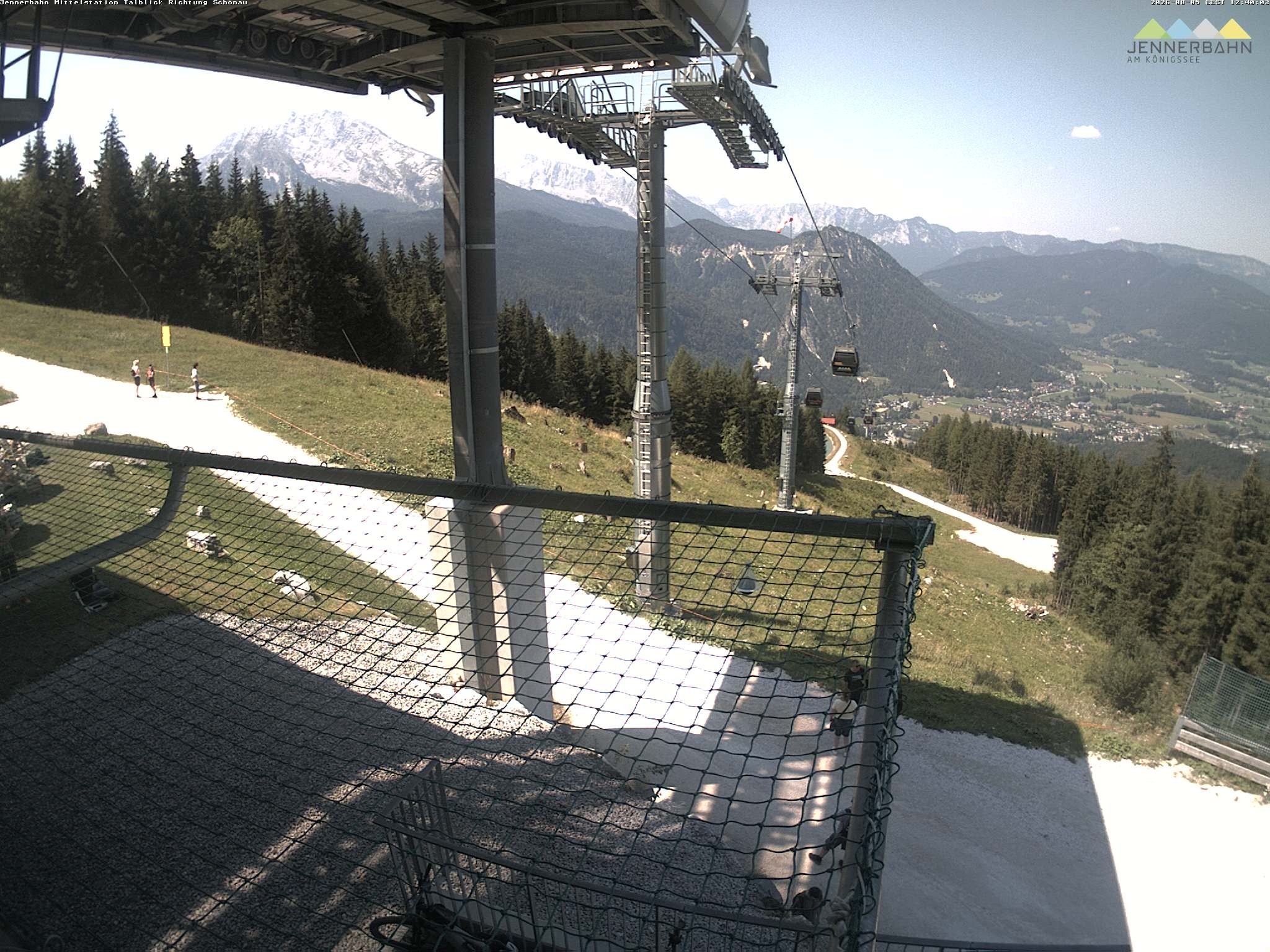 Archiv Foto Webcam Blick von der Mittelstation der Jennerbahn
