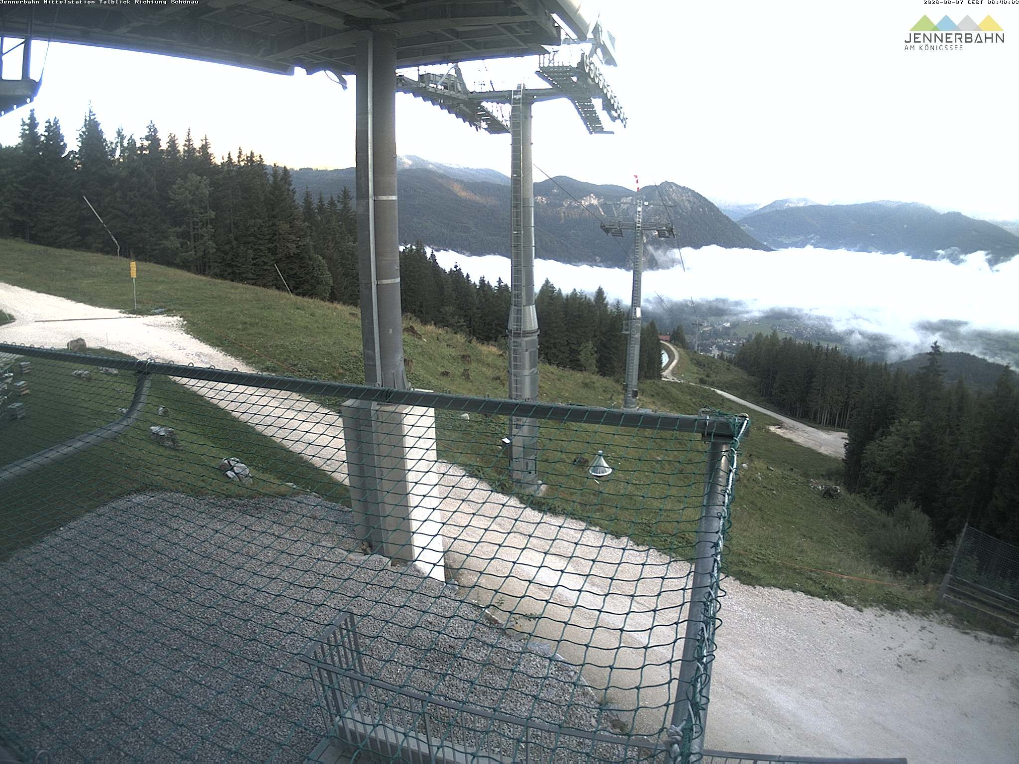 Archiv Foto Webcam Blick von der Mittelstation der Jennerbahn