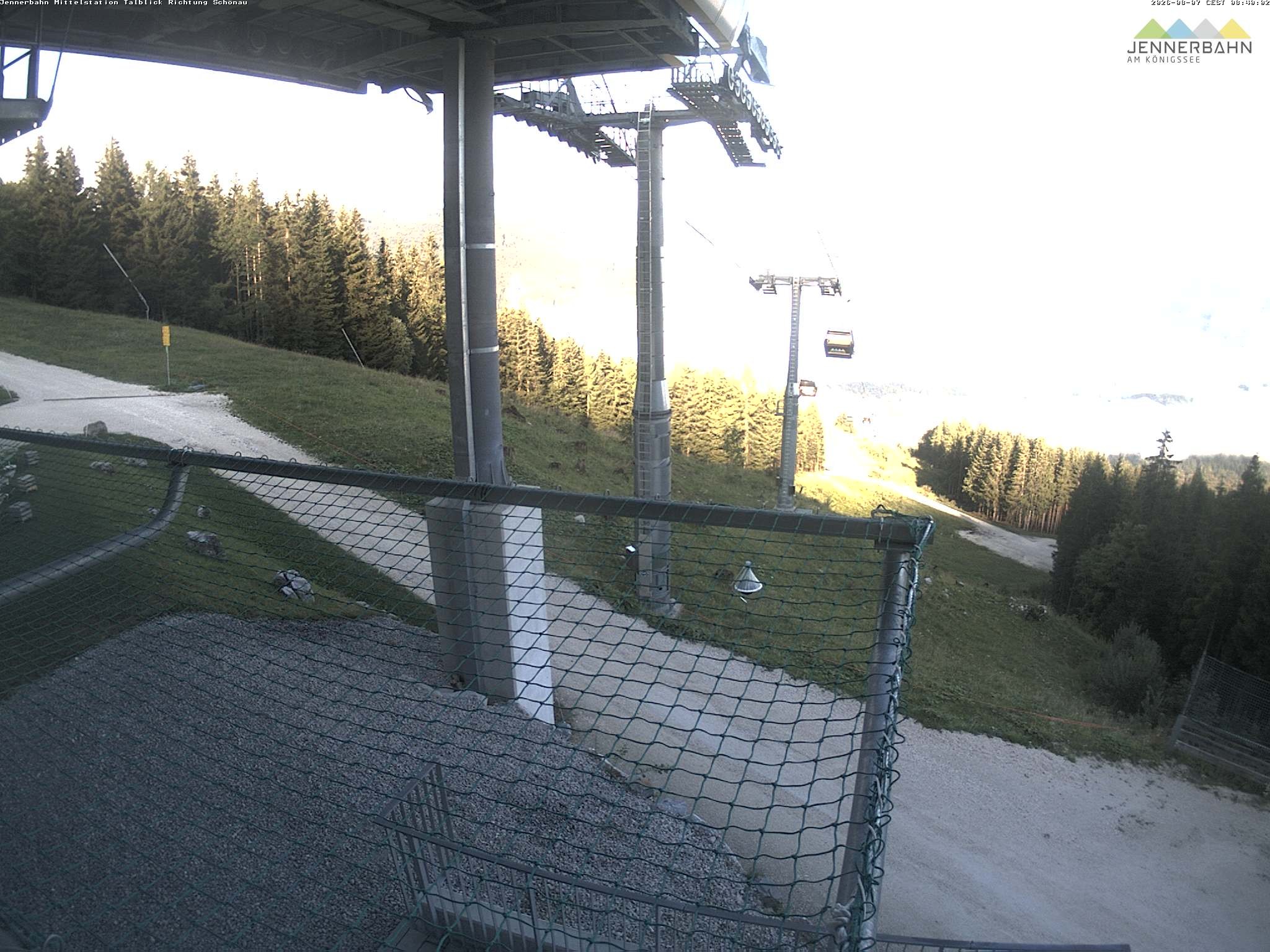 Archiv Foto Webcam Blick von der Mittelstation der Jennerbahn