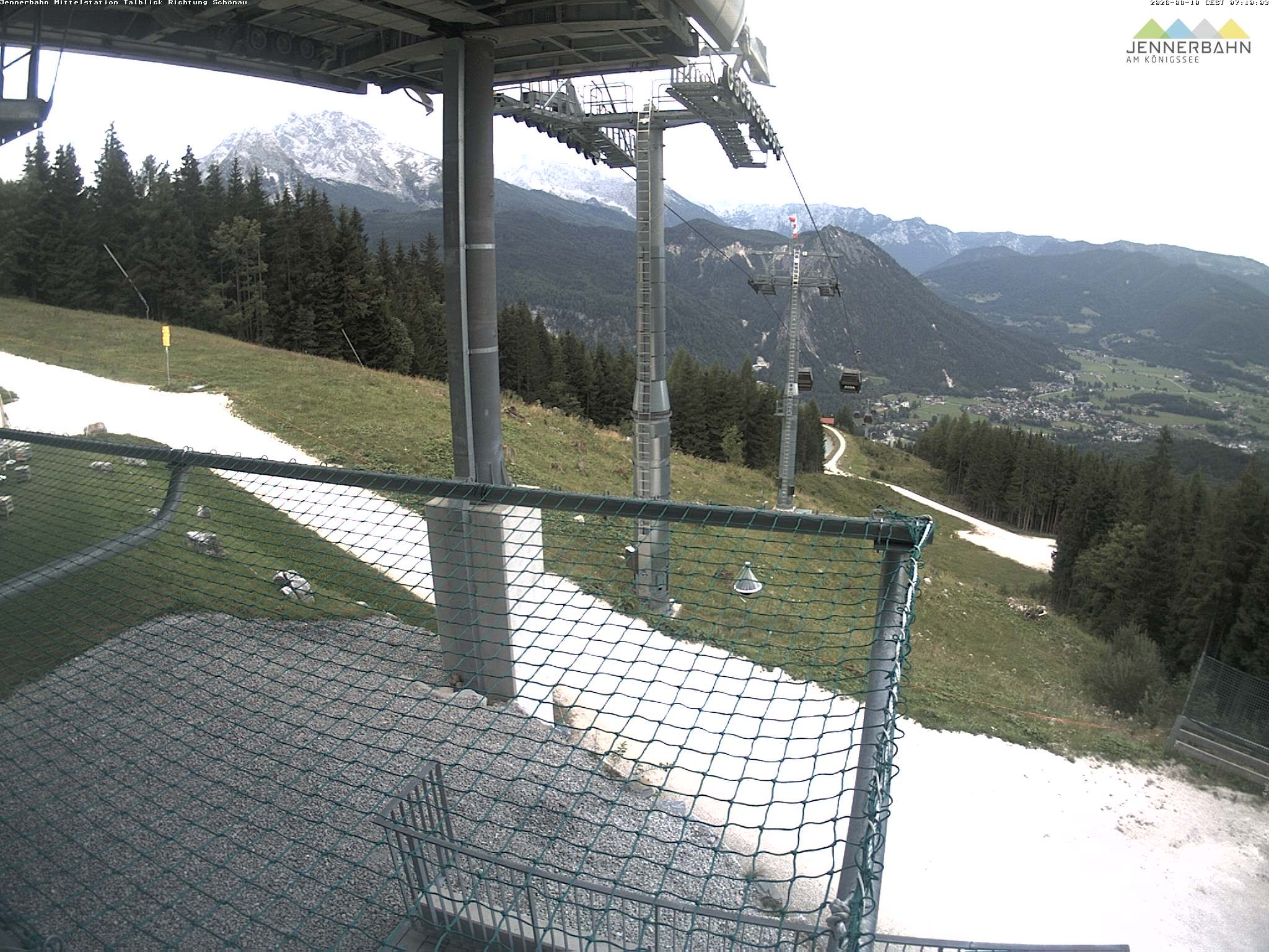 Archiv Foto Webcam Blick von der Mittelstation der Jennerbahn