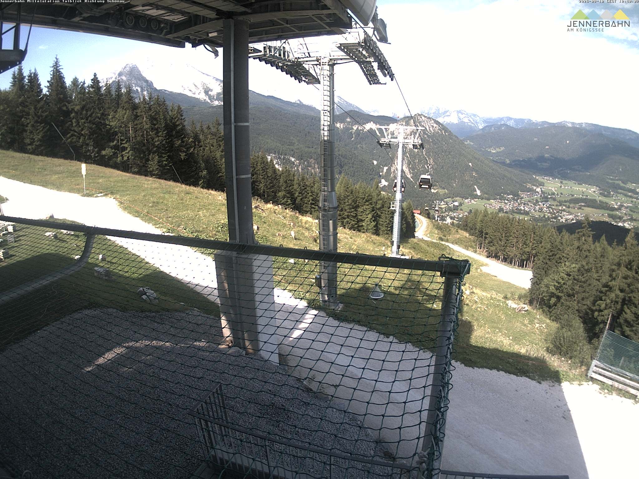 Archiv Foto Webcam Blick von der Mittelstation der Jennerbahn