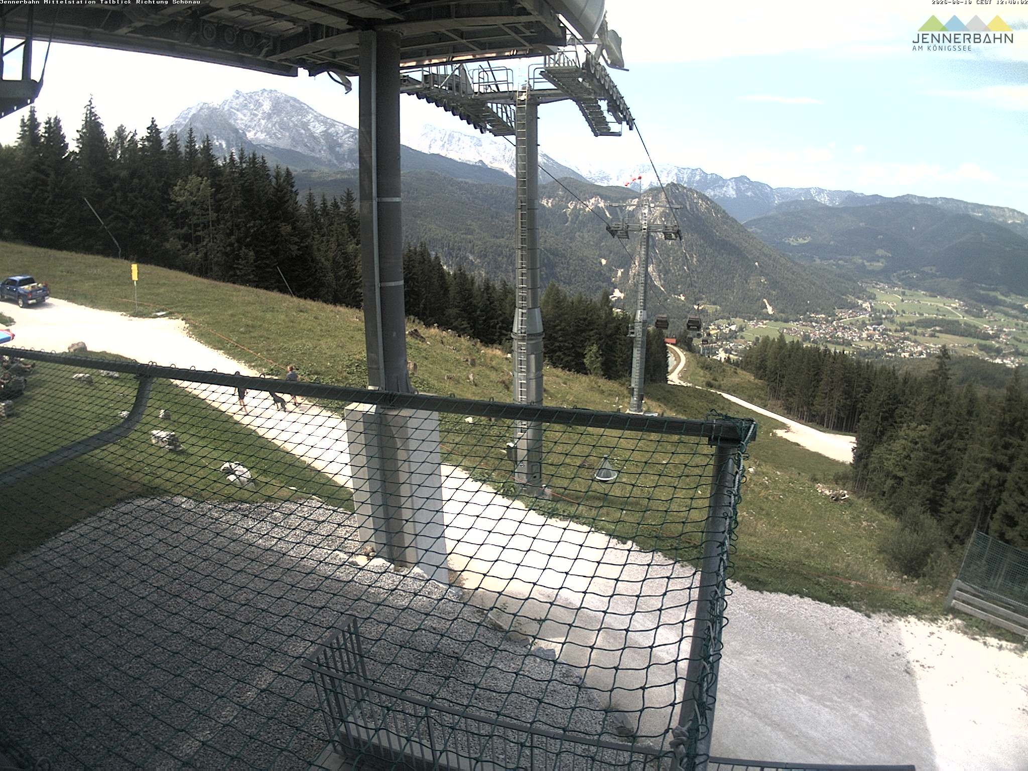 Archiv Foto Webcam Blick von der Mittelstation der Jennerbahn