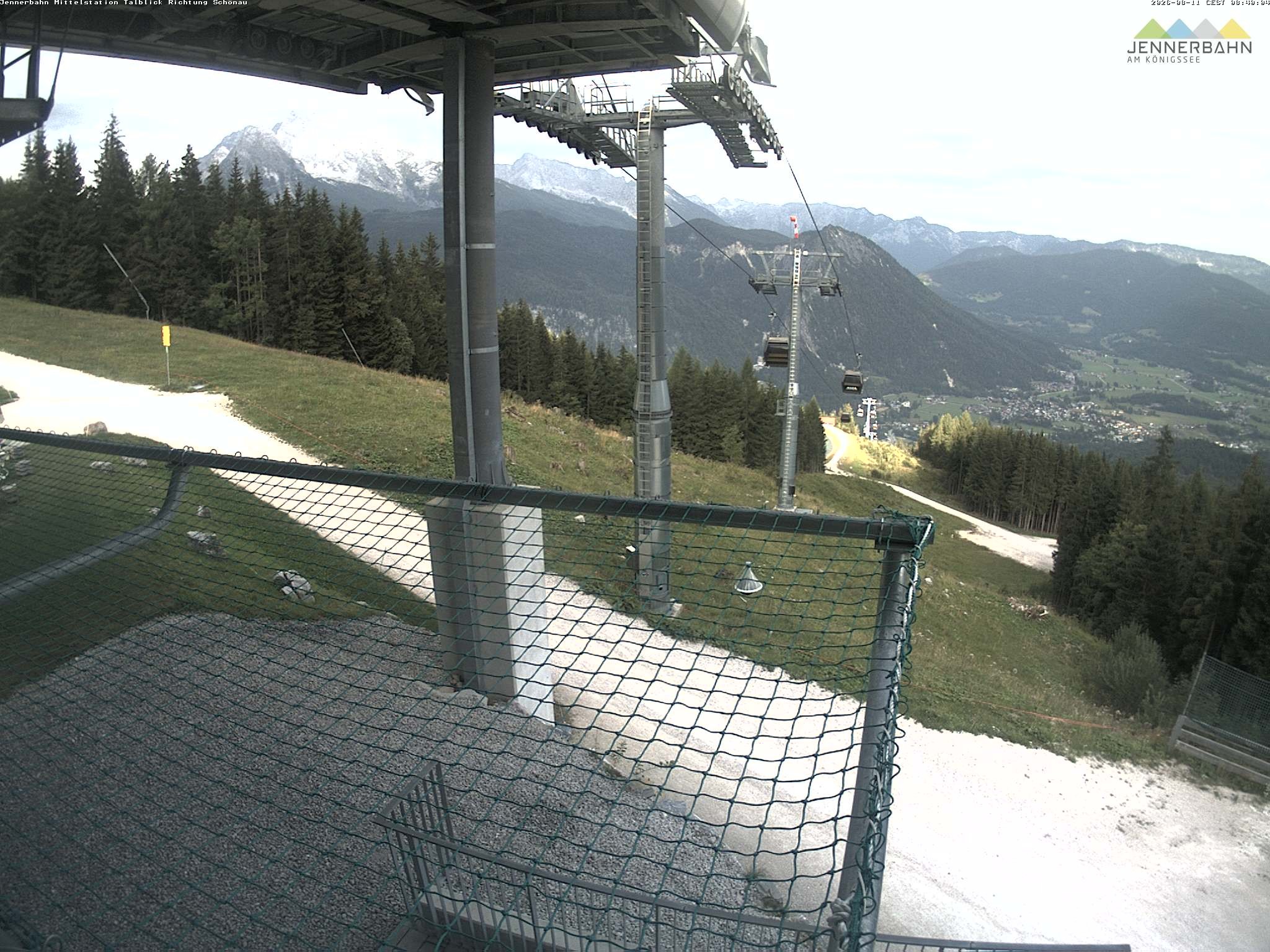 Archived image Webcam View from Midway Station