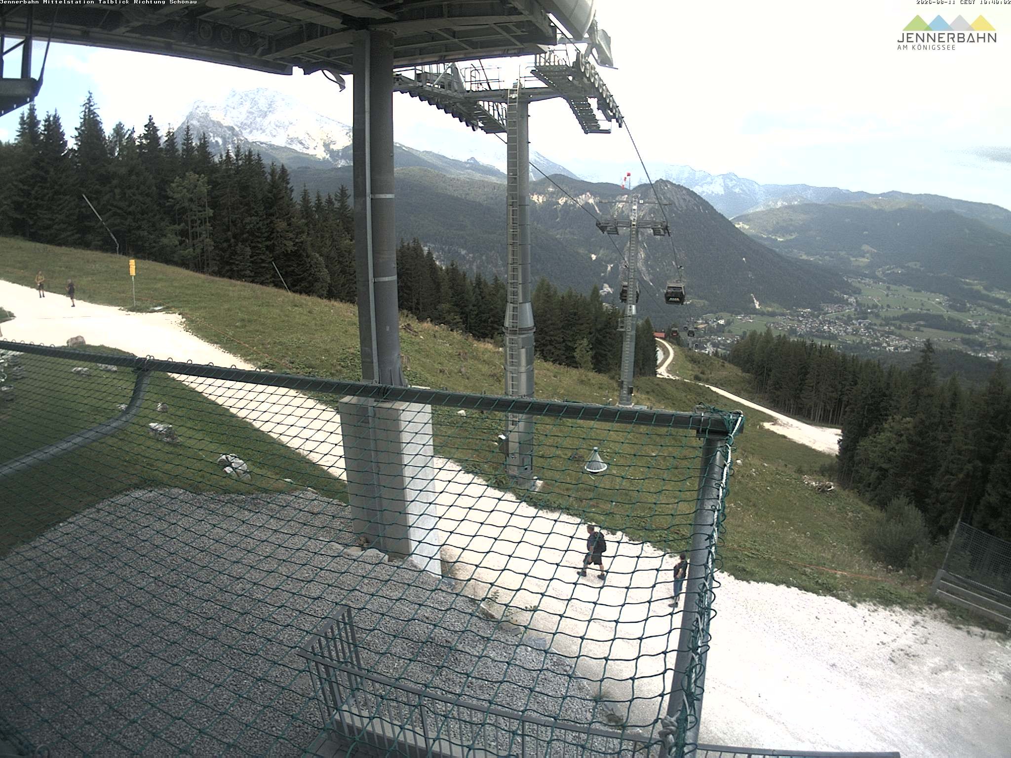 Archived image Webcam View from Midway Station