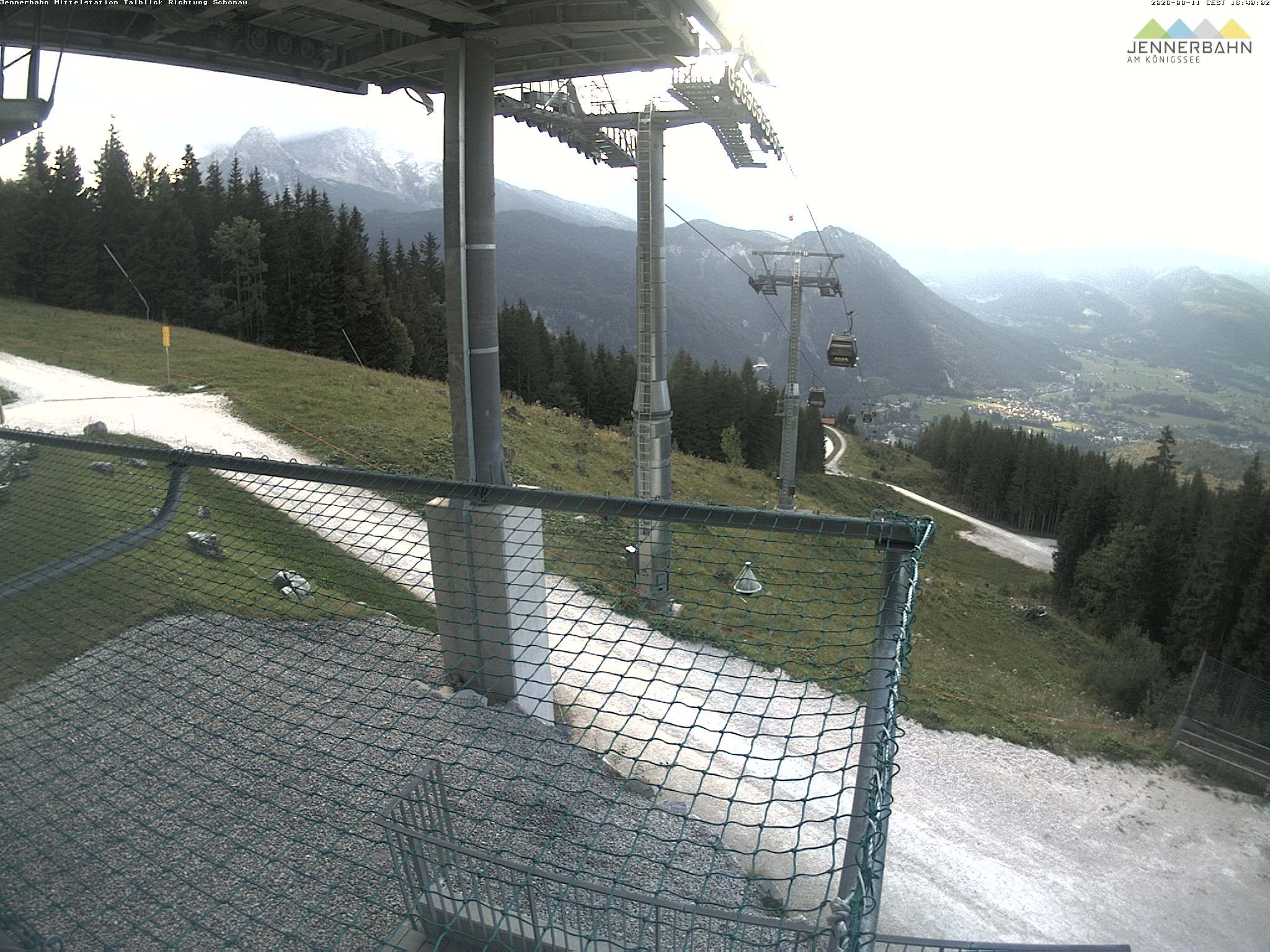 Archiv Foto Webcam Blick von der Mittelstation der Jennerbahn