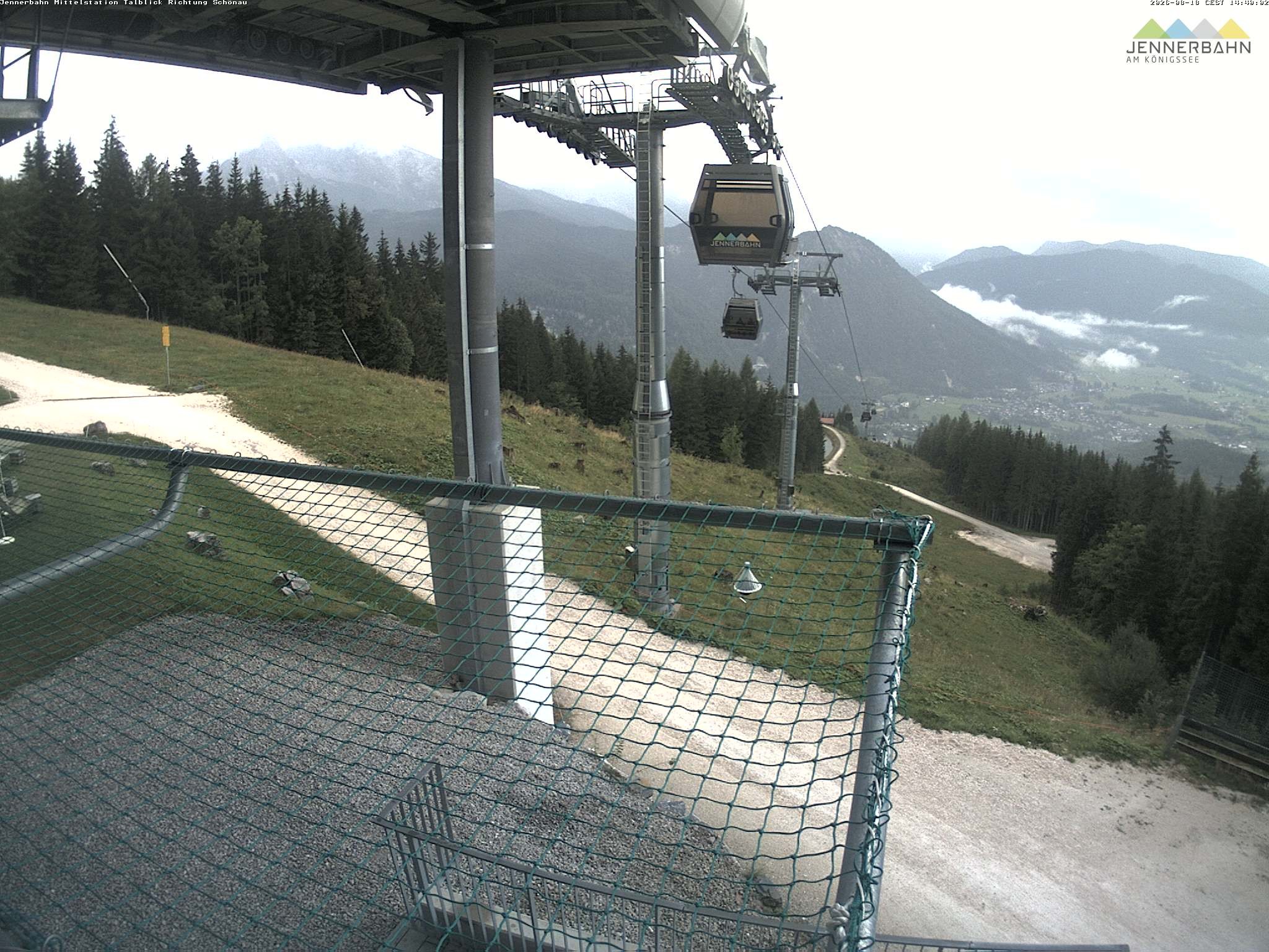 Archiv Foto Webcam Blick von der Mittelstation der Jennerbahn