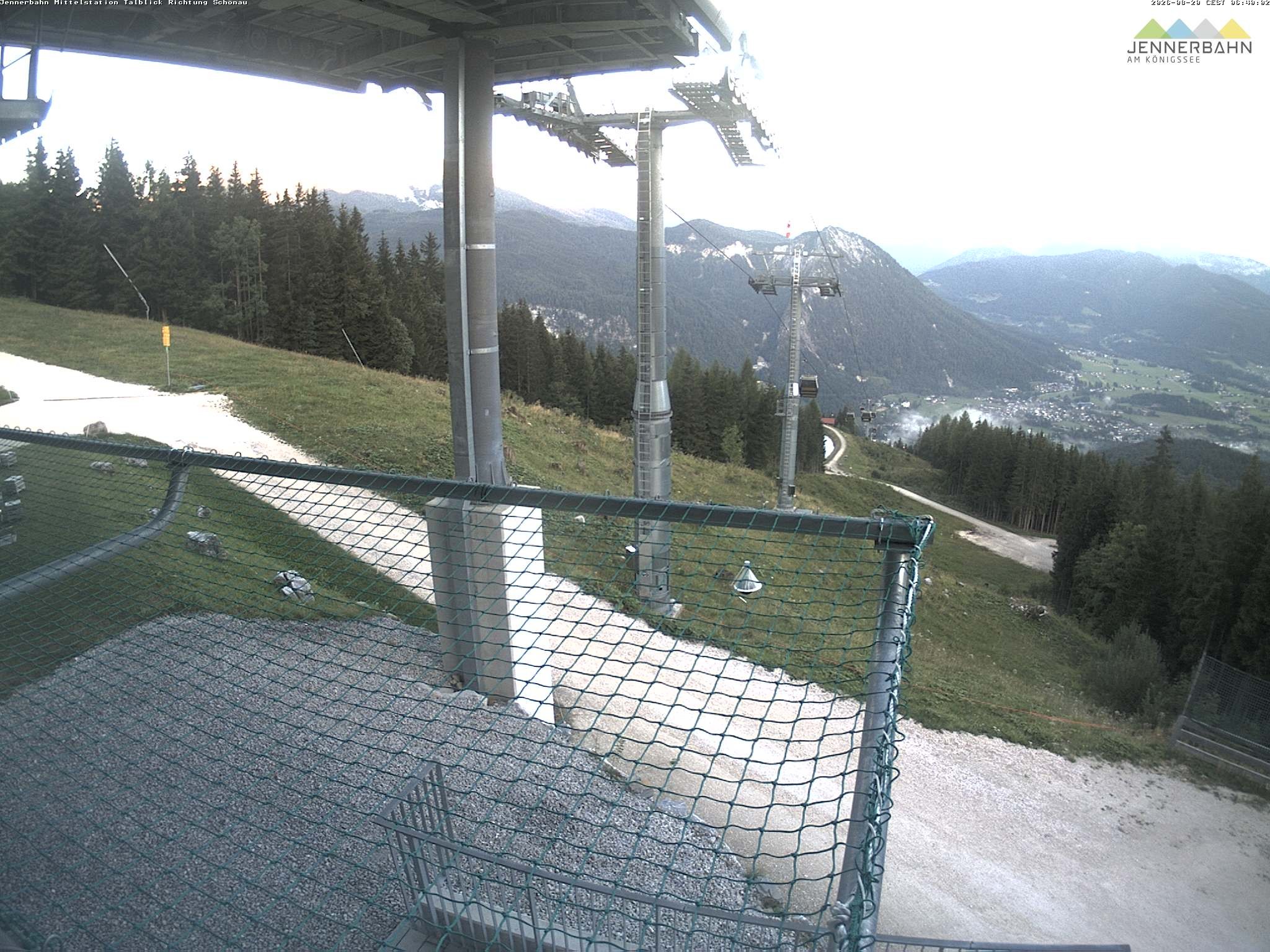 Archiv Foto Webcam Blick von der Mittelstation der Jennerbahn
