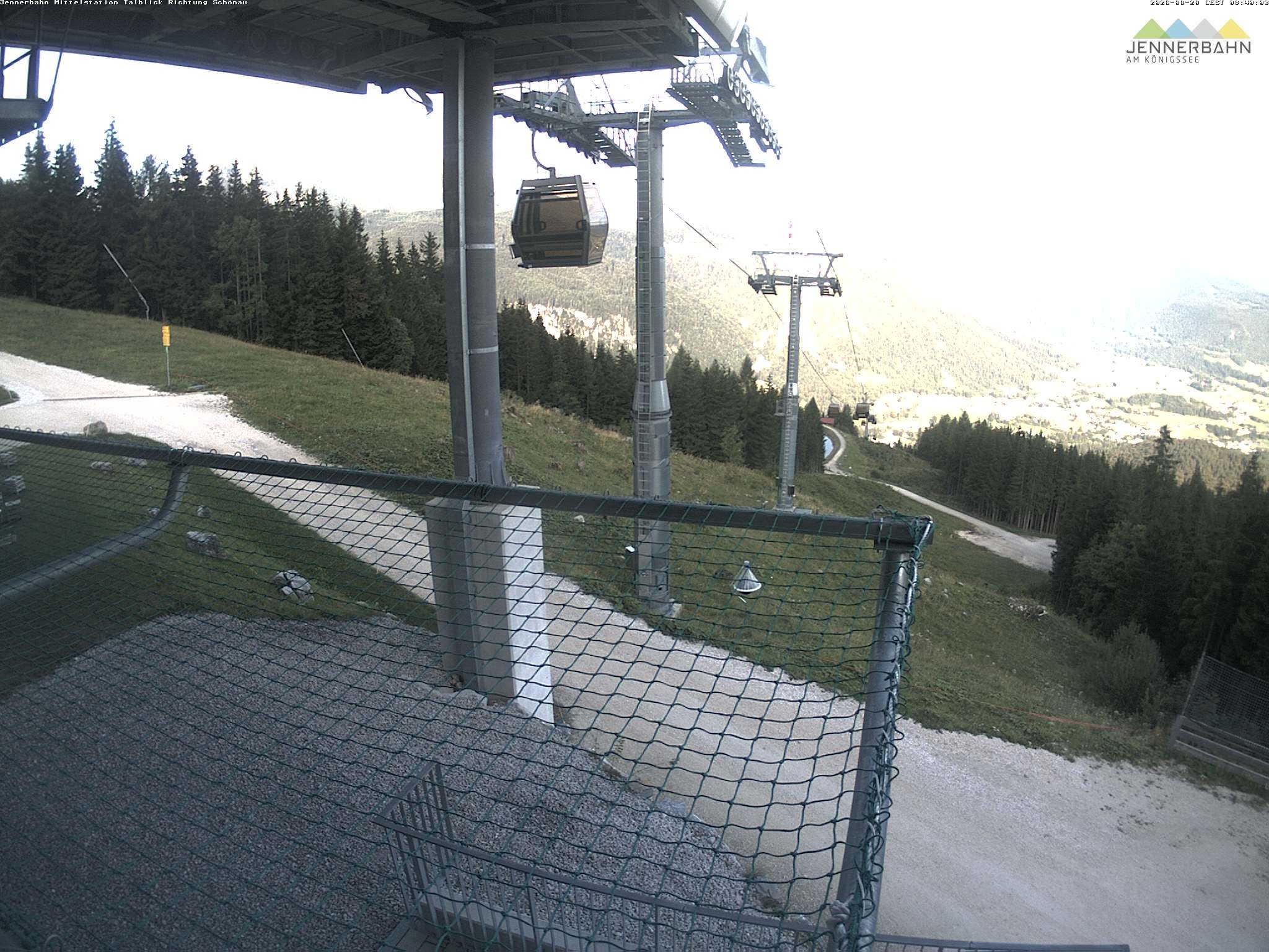 Archiv Foto Webcam Blick von der Mittelstation der Jennerbahn