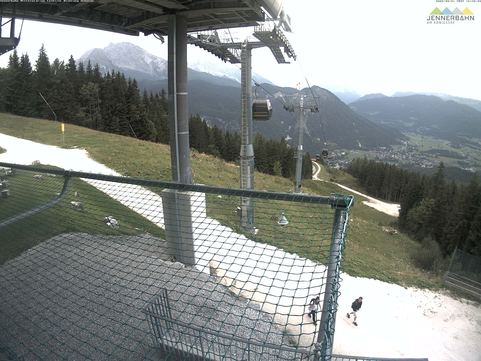 Archiv Foto Webcam Blick von der Mittelstation der Jennerbahn