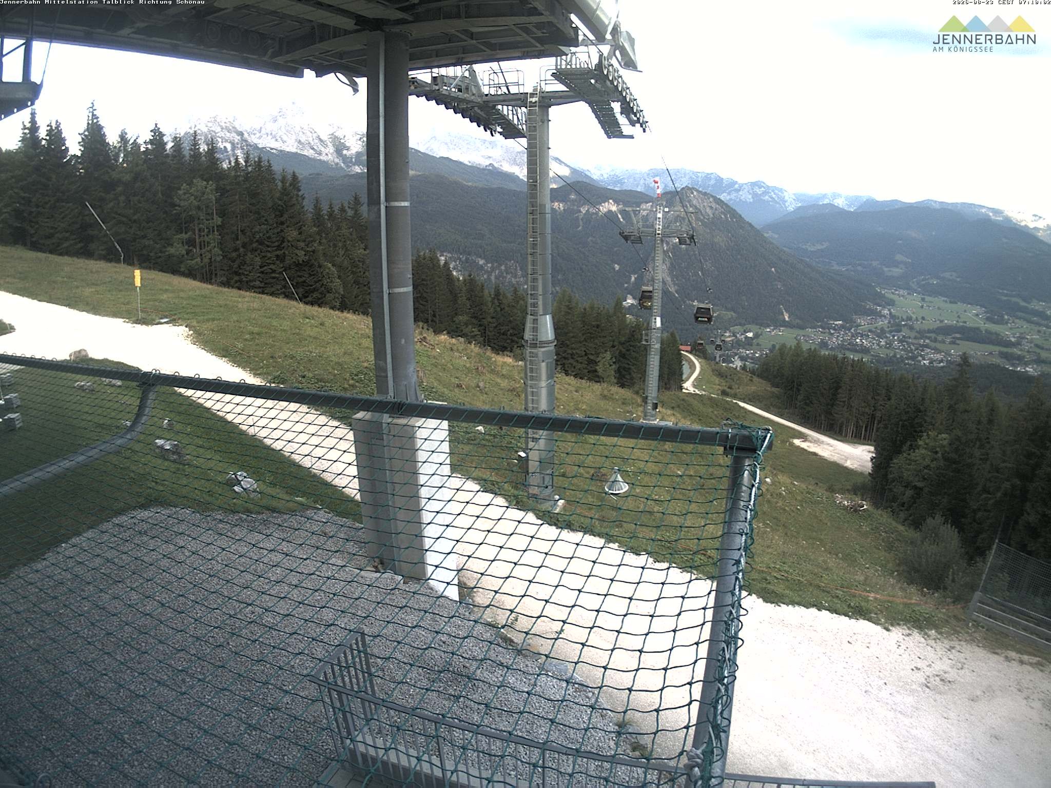 Archiv Foto Webcam Blick von der Mittelstation der Jennerbahn