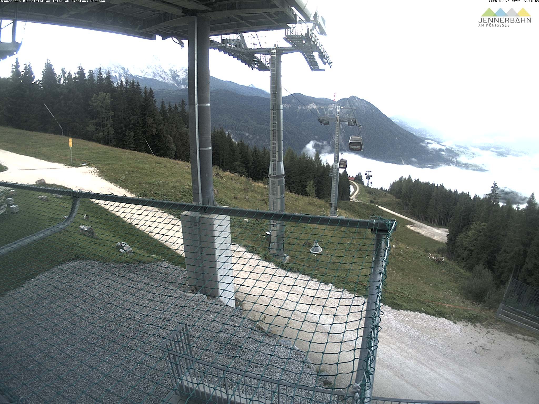 Archiv Foto Webcam Blick von der Mittelstation der Jennerbahn