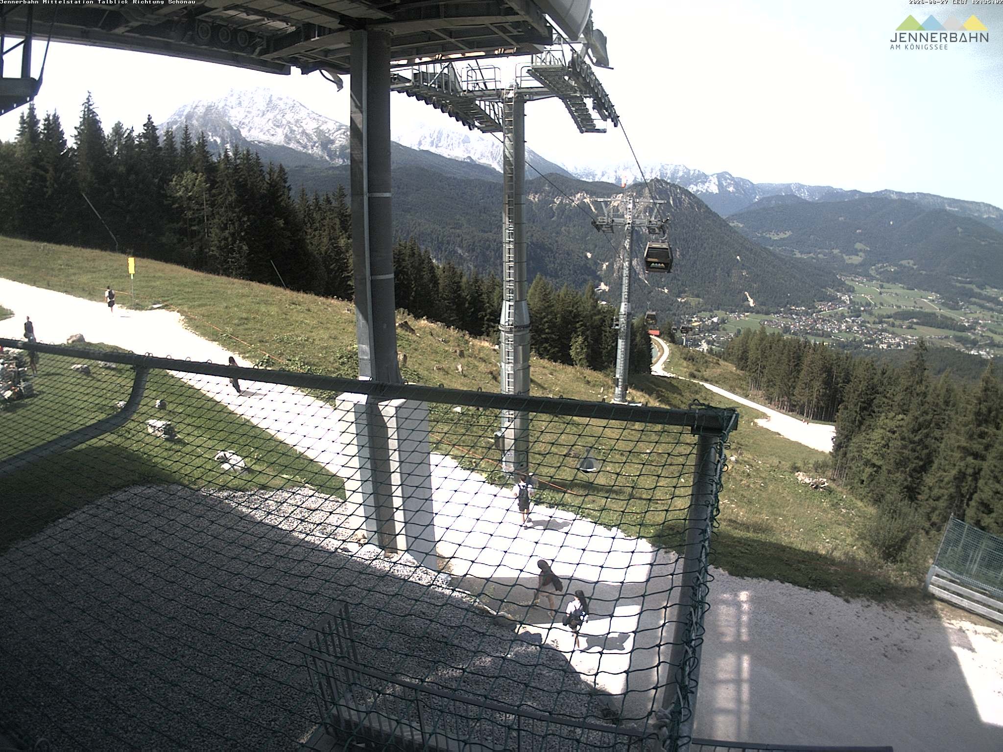 Archiv Foto Webcam Blick von der Mittelstation der Jennerbahn