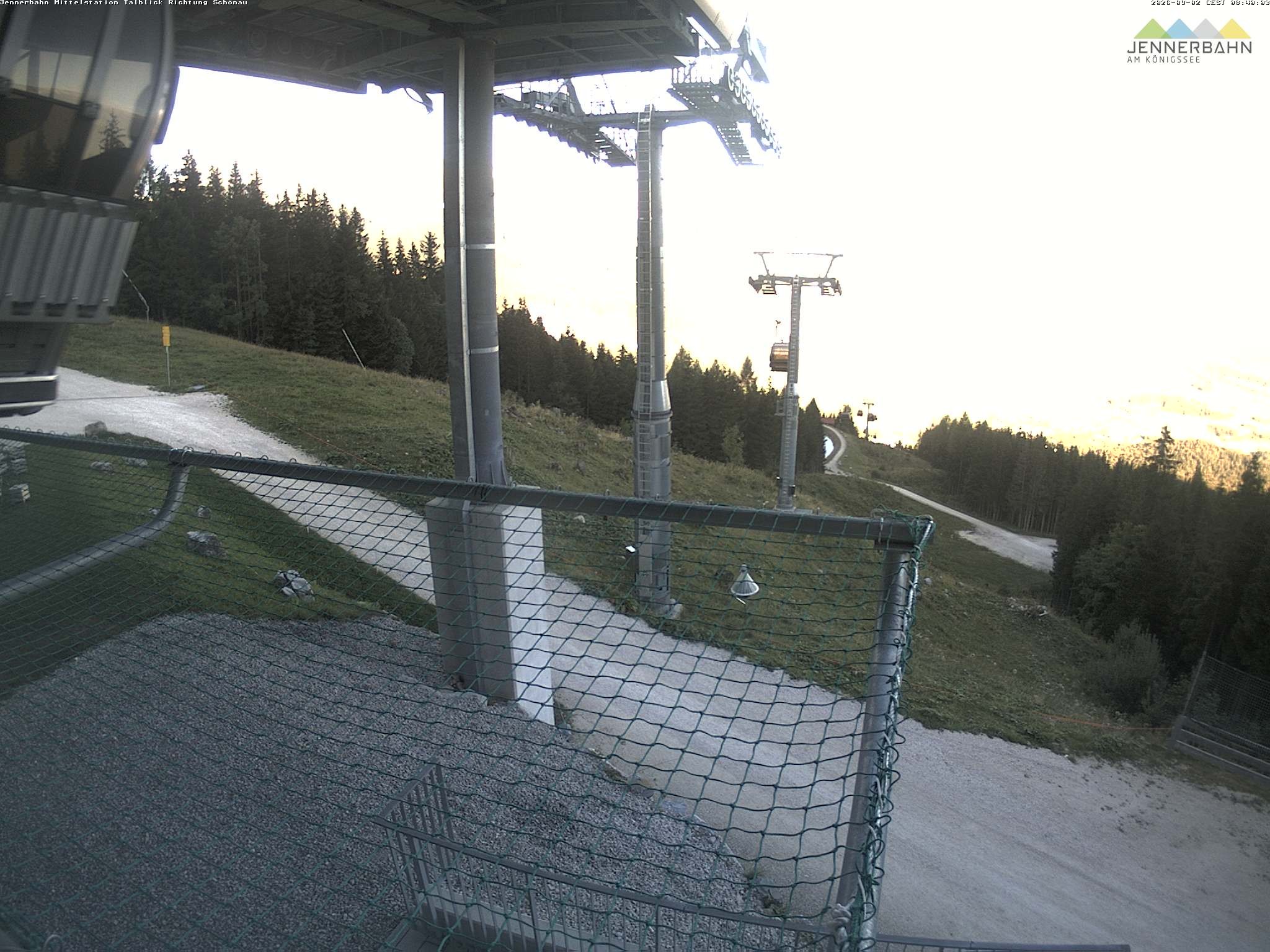 Archiv Foto Webcam Blick von der Mittelstation der Jennerbahn