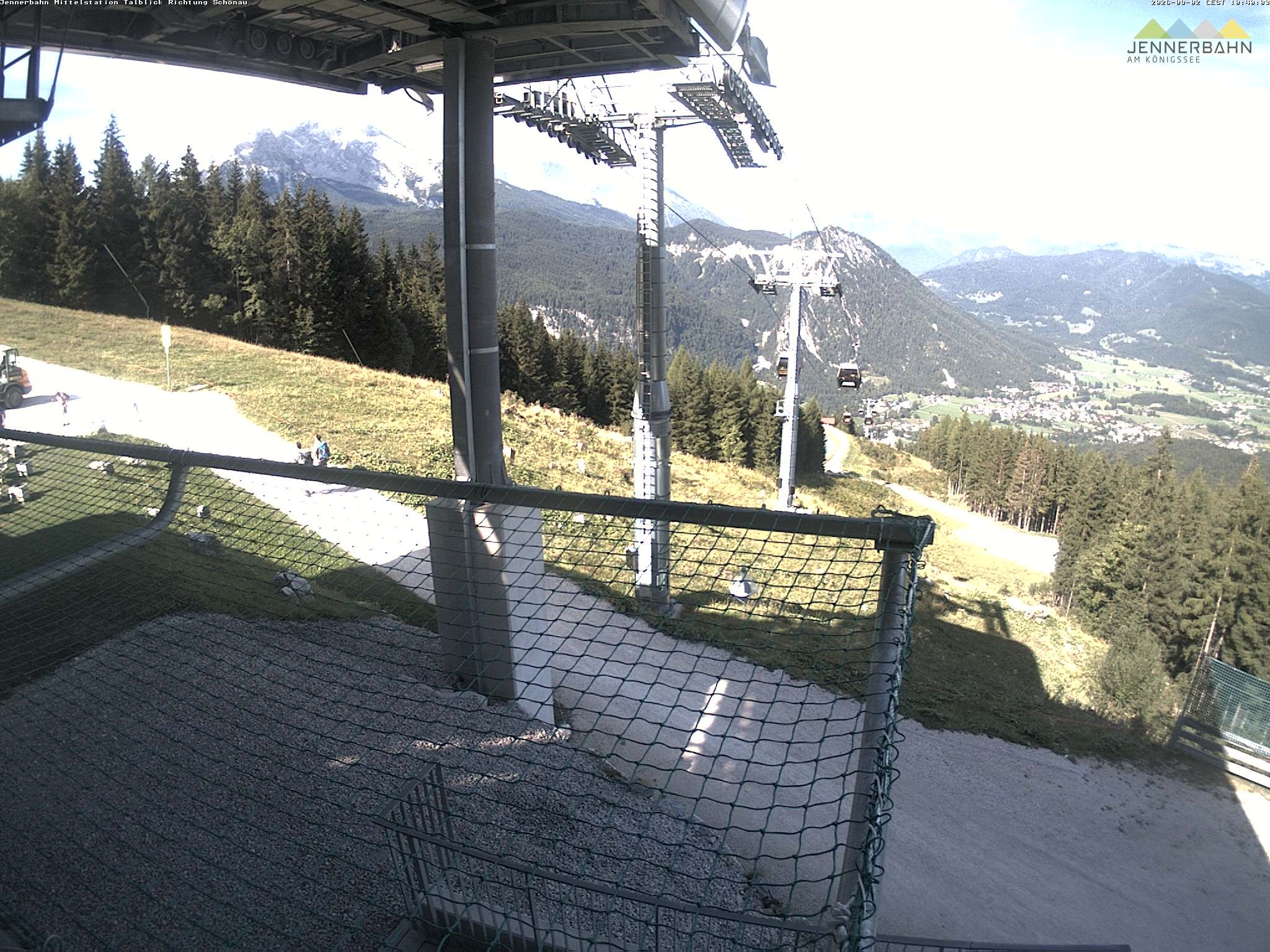 Archiv Foto Webcam Blick von der Mittelstation der Jennerbahn