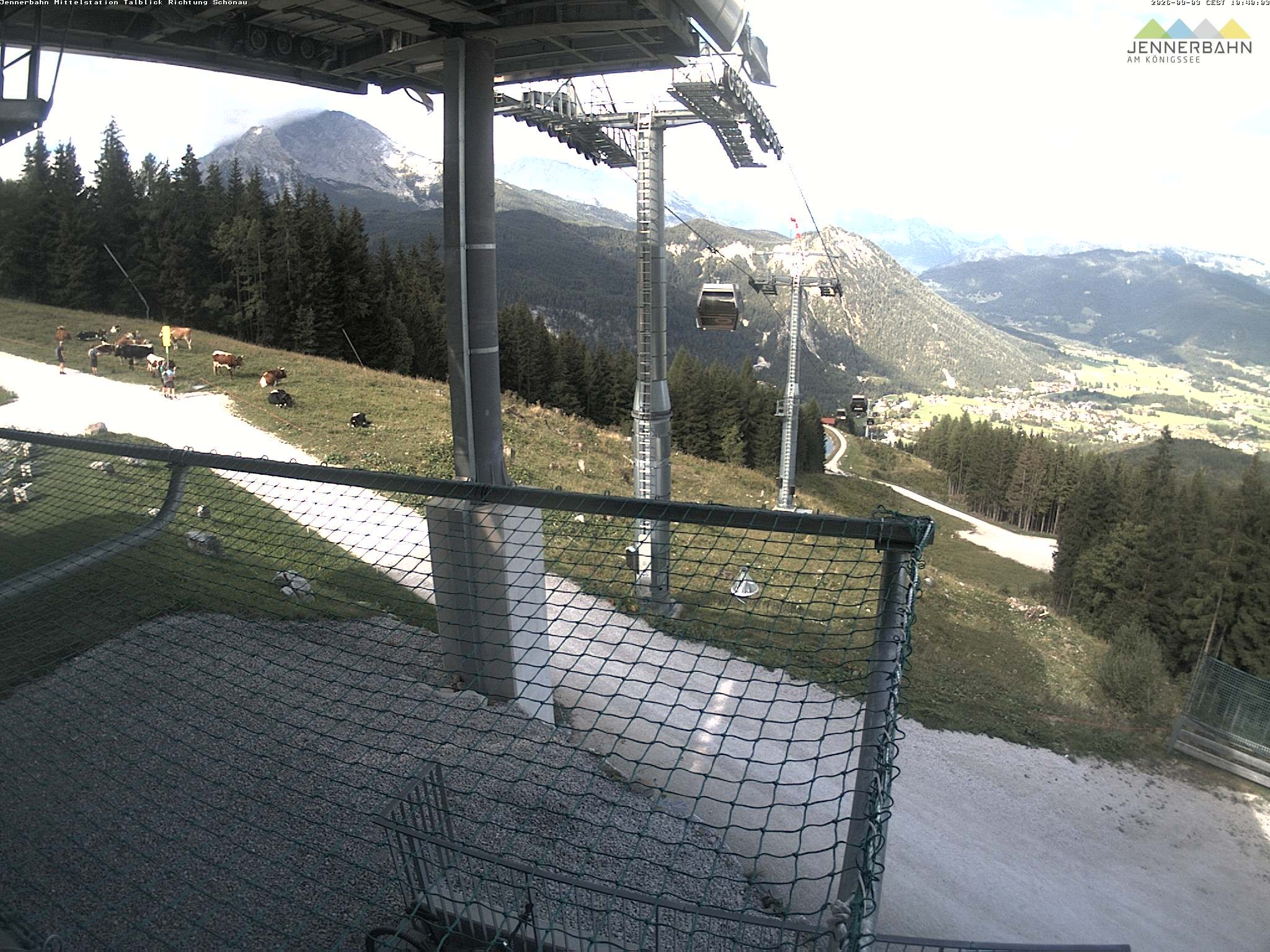 Archiv Foto Webcam Blick von der Mittelstation der Jennerbahn
