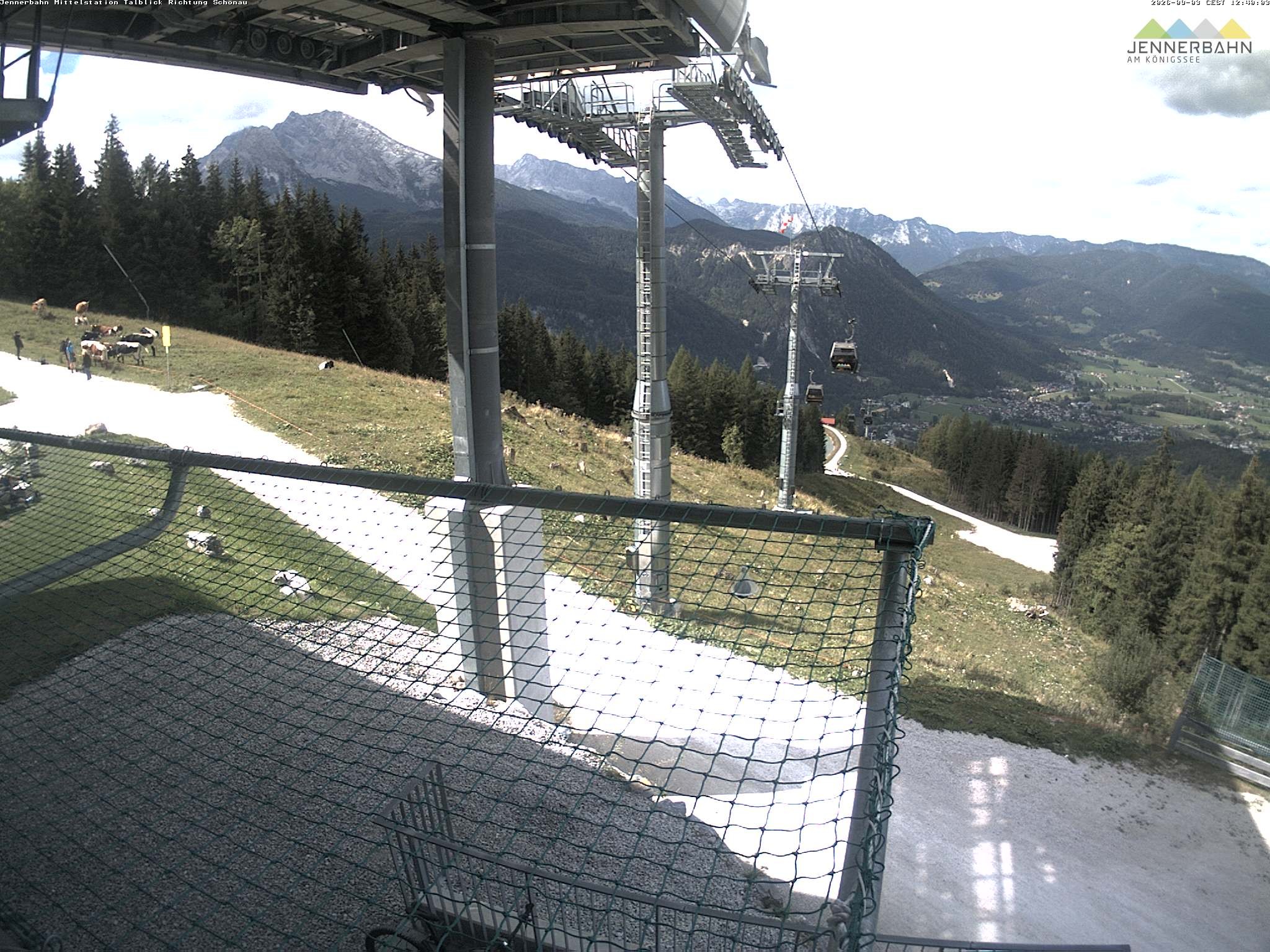 Archiv Foto Webcam Blick von der Mittelstation der Jennerbahn