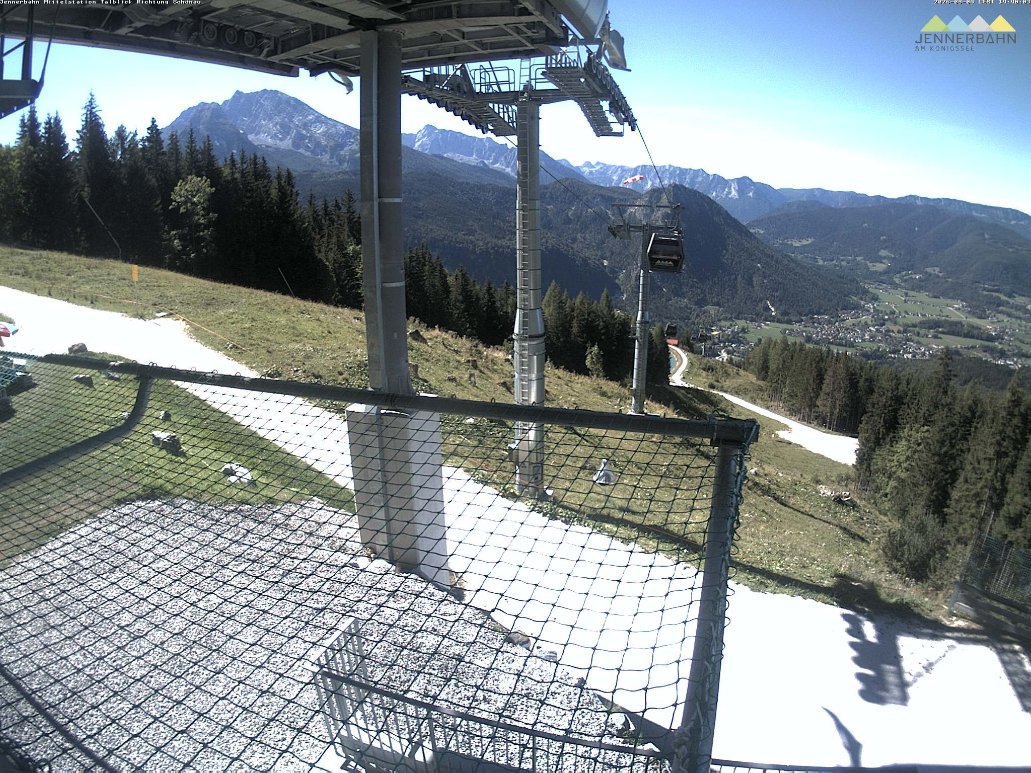 Archived image Webcam View from Midway Station