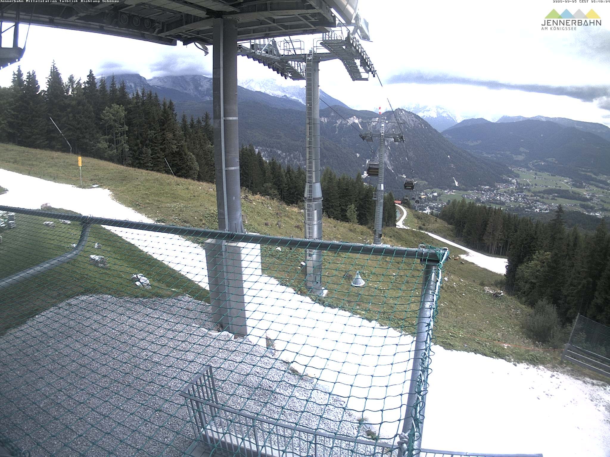 Archiv Foto Webcam Blick von der Mittelstation der Jennerbahn