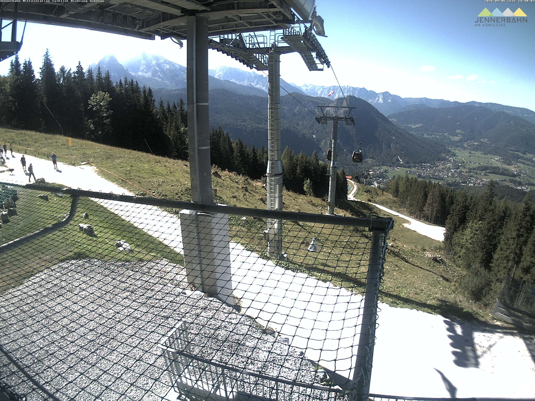 Archiv Foto Webcam Blick von der Mittelstation der Jennerbahn
