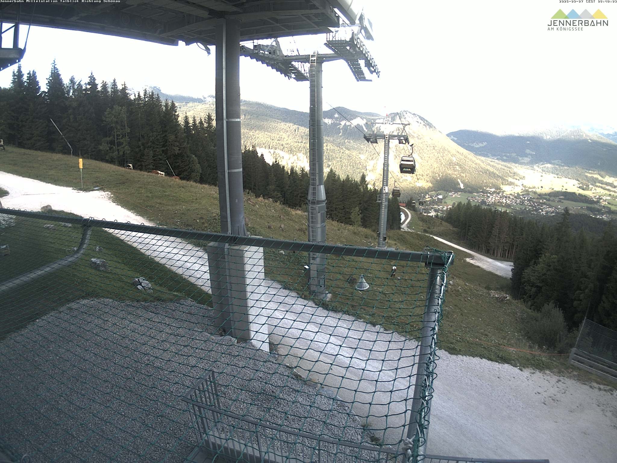 Archiv Foto Webcam Blick von der Mittelstation der Jennerbahn