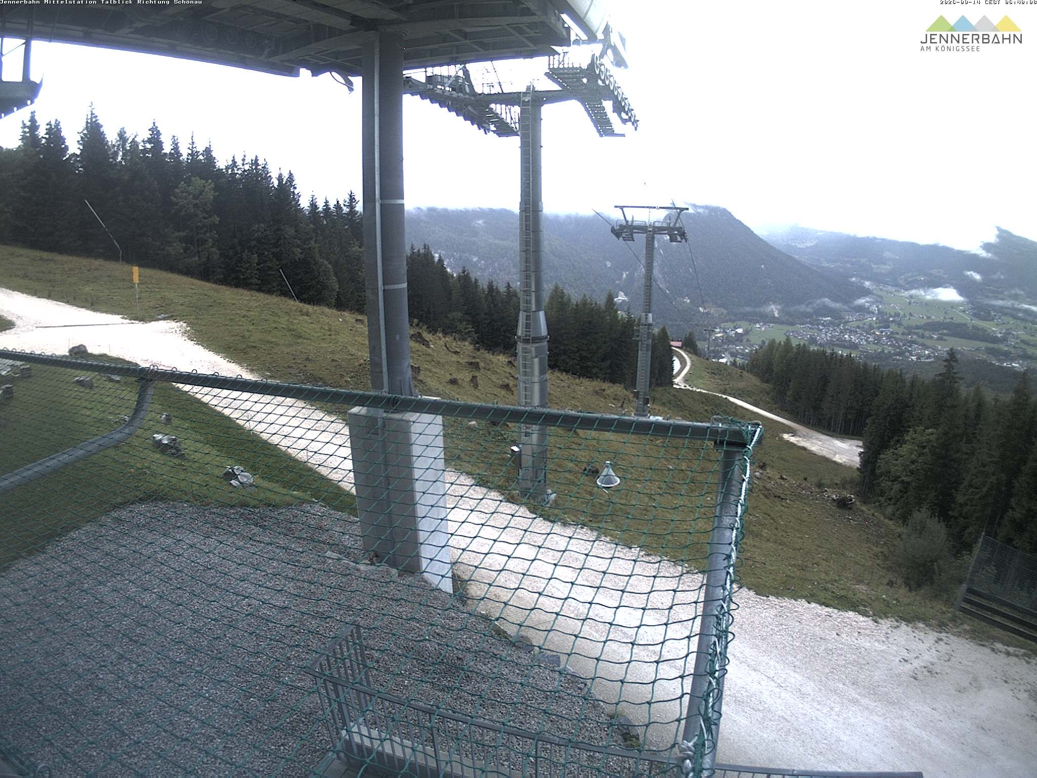 Archiv Foto Webcam Blick von der Mittelstation der Jennerbahn