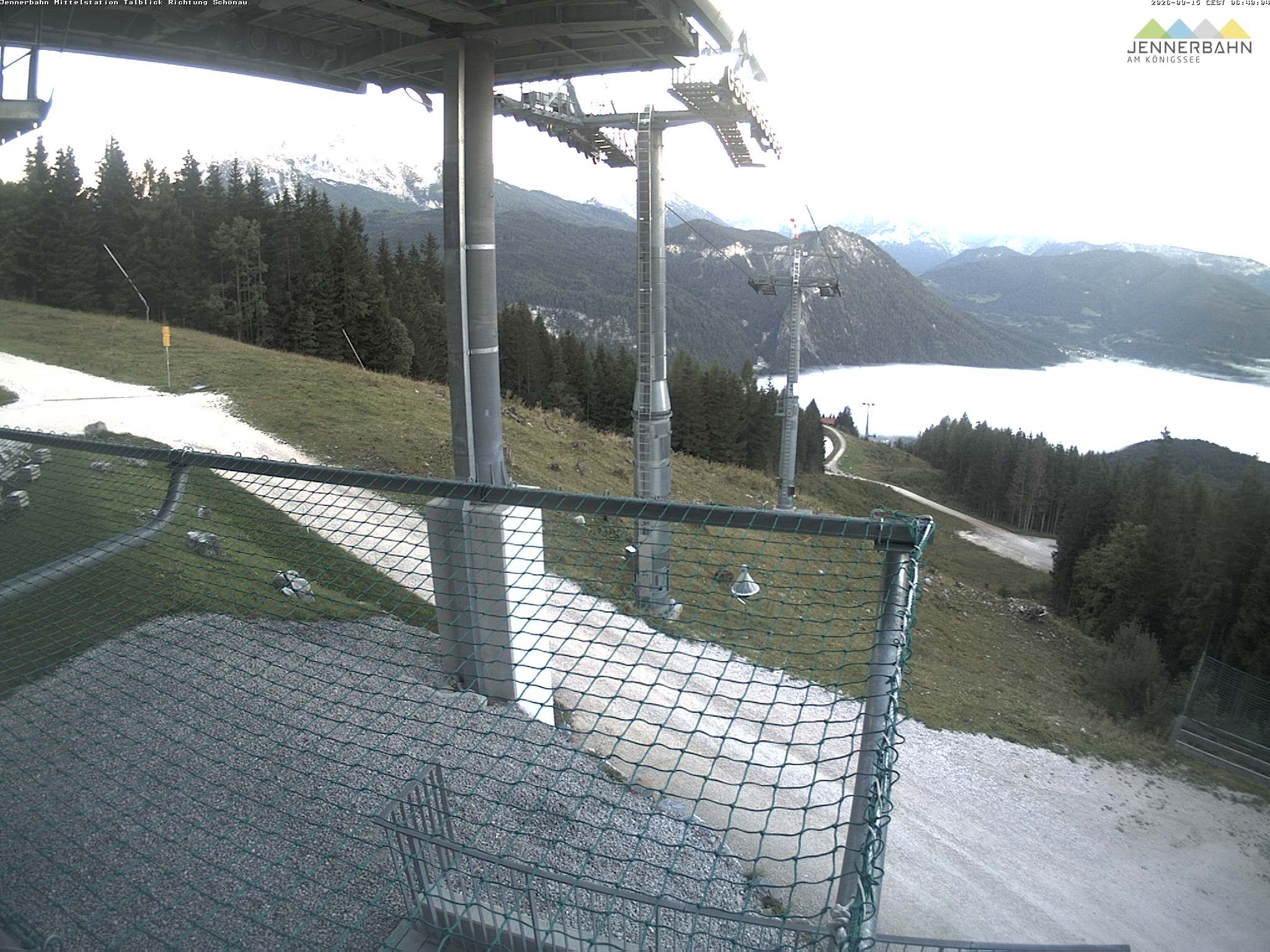 Archiv Foto Webcam Blick von der Mittelstation der Jennerbahn