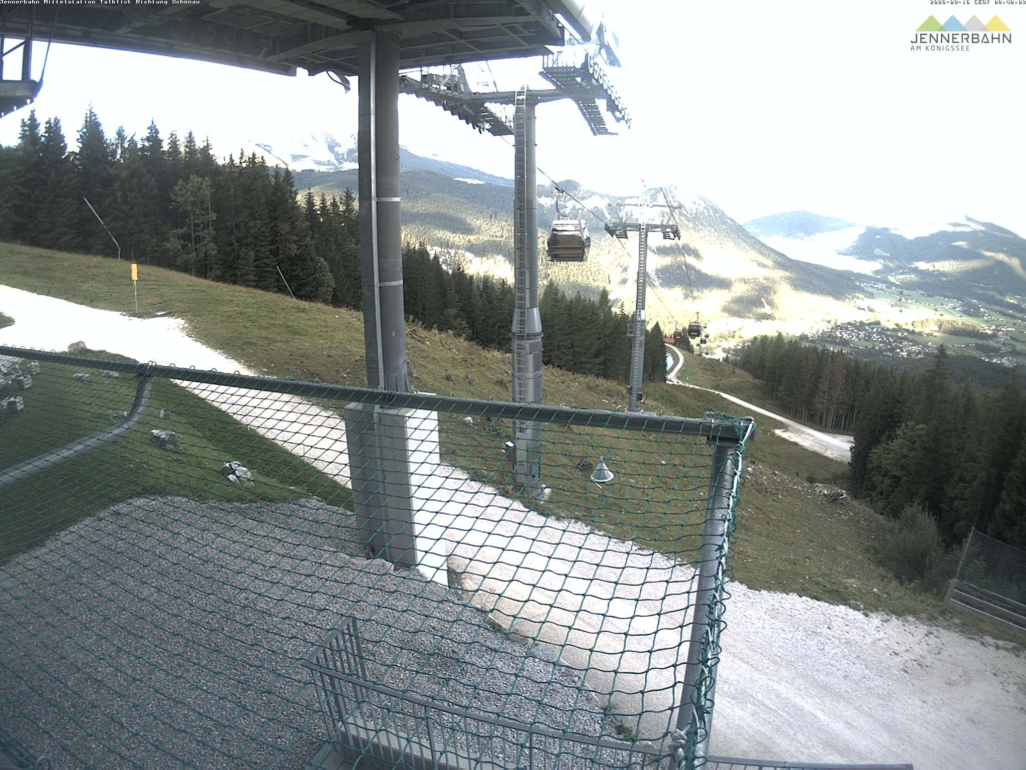 Archiv Foto Webcam Blick von der Mittelstation der Jennerbahn