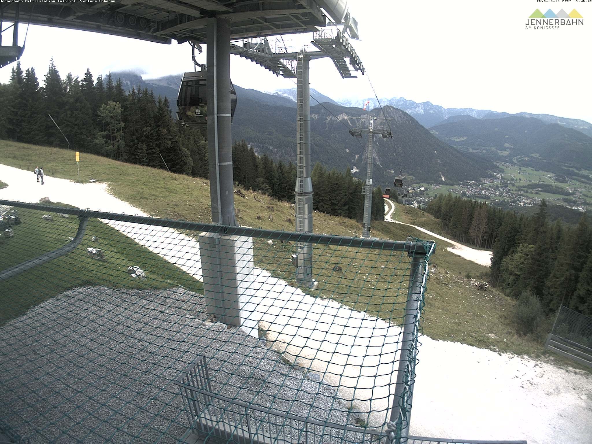 Archiv Foto Webcam Blick von der Mittelstation der Jennerbahn