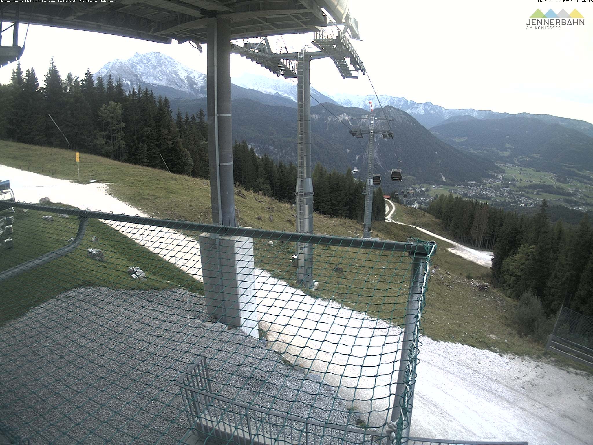 Archiv Foto Webcam Blick von der Mittelstation der Jennerbahn