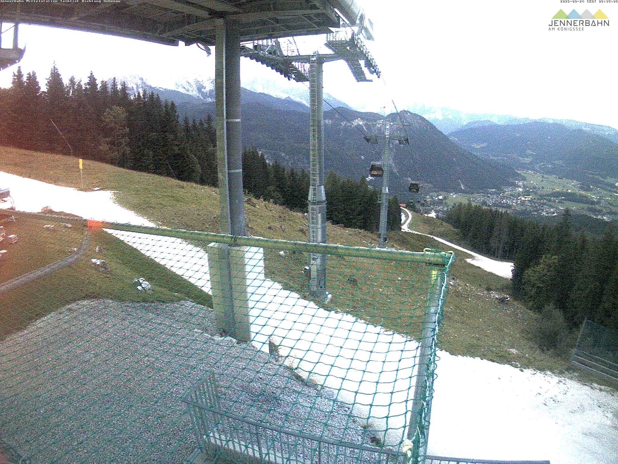 Archived image Webcam View from Midway Station
