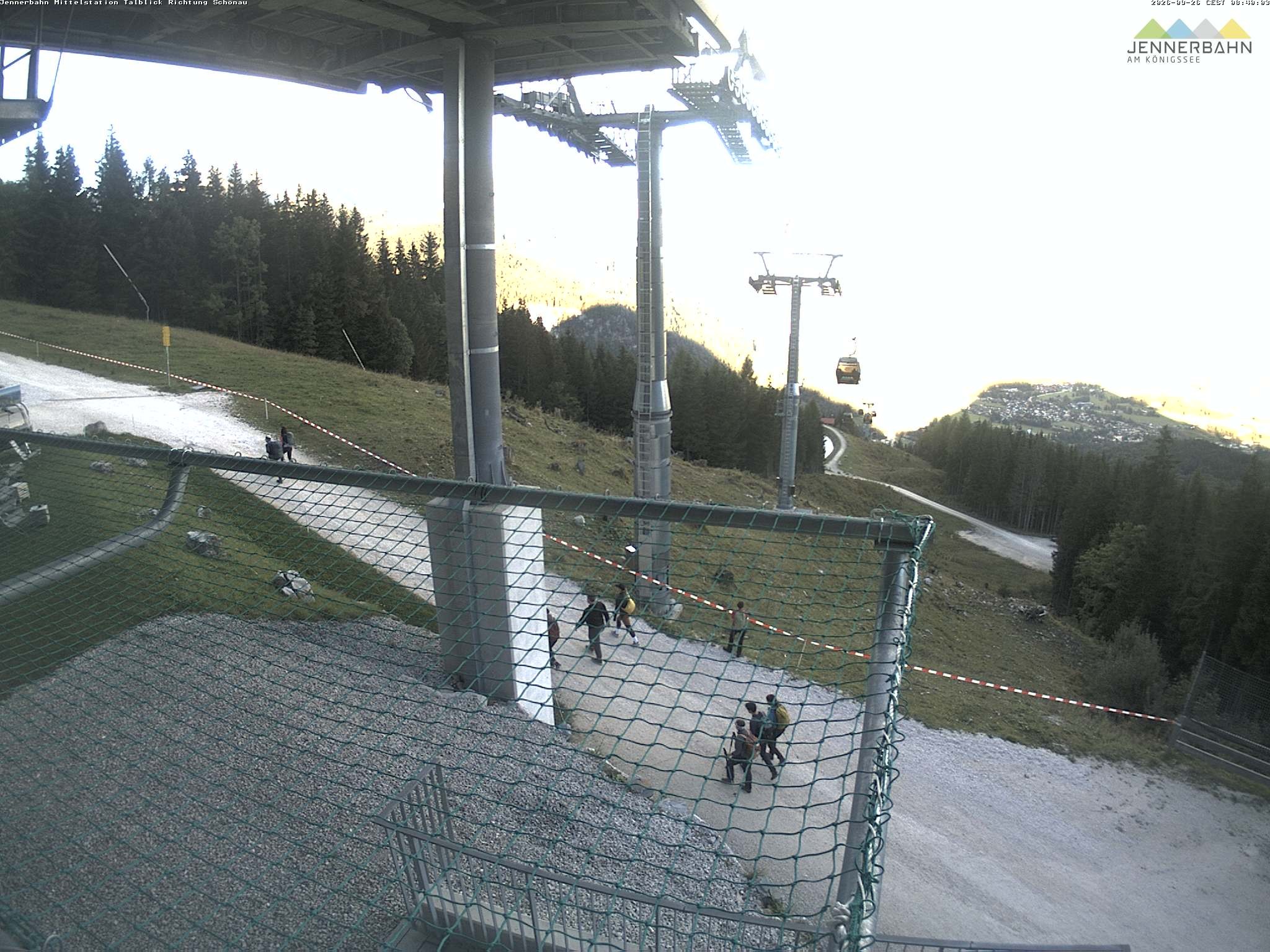 Archiv Foto Webcam Blick von der Mittelstation der Jennerbahn