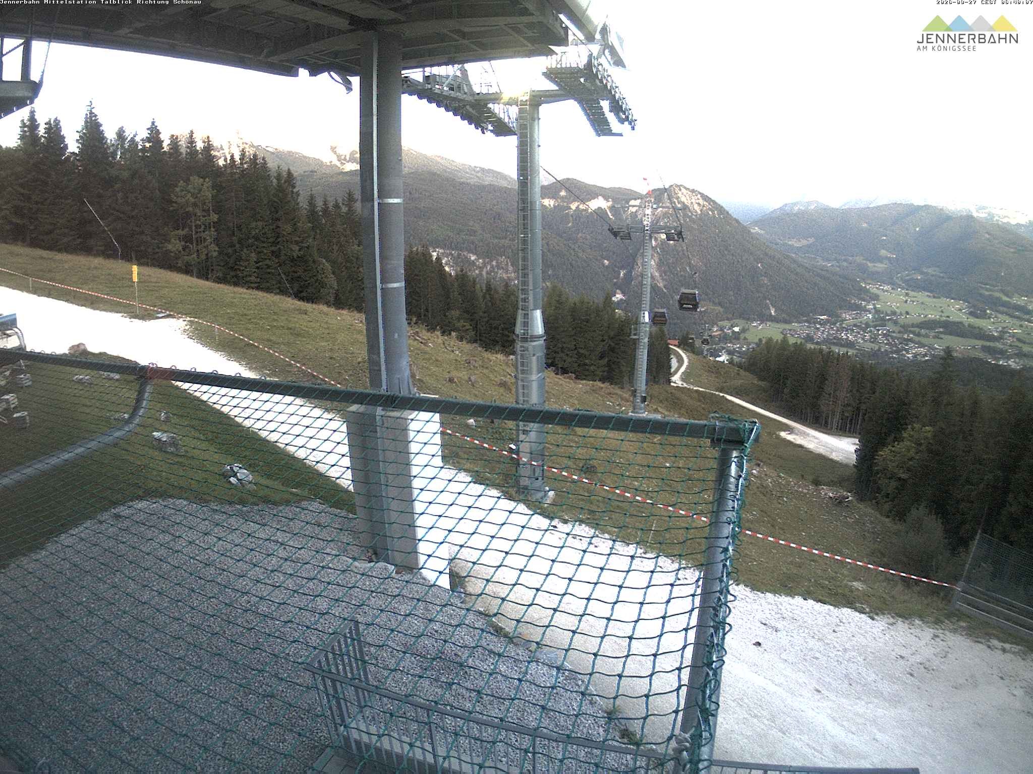 Archiv Foto Webcam Blick von der Mittelstation der Jennerbahn