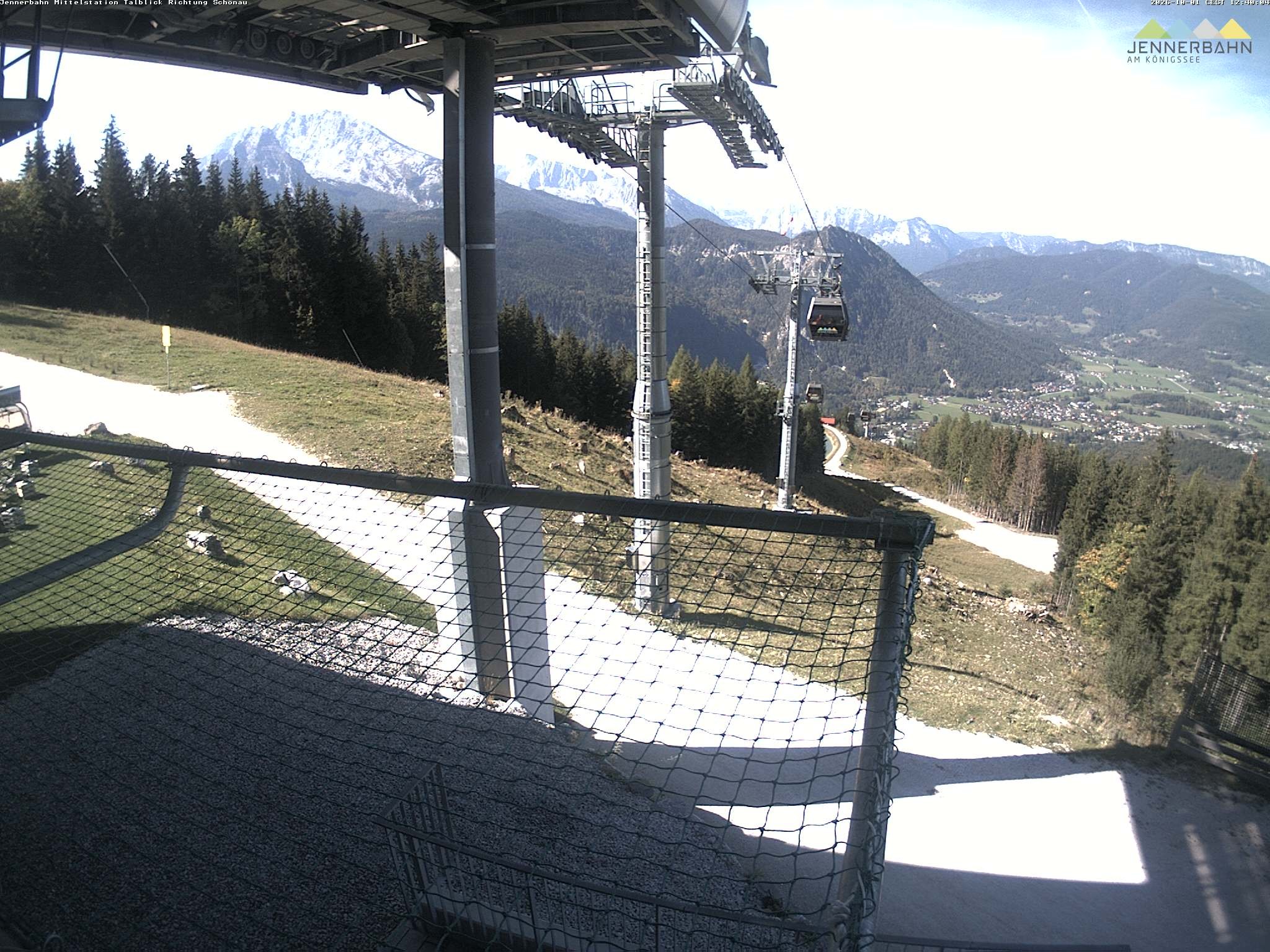 Archiv Foto Webcam Blick von der Mittelstation der Jennerbahn