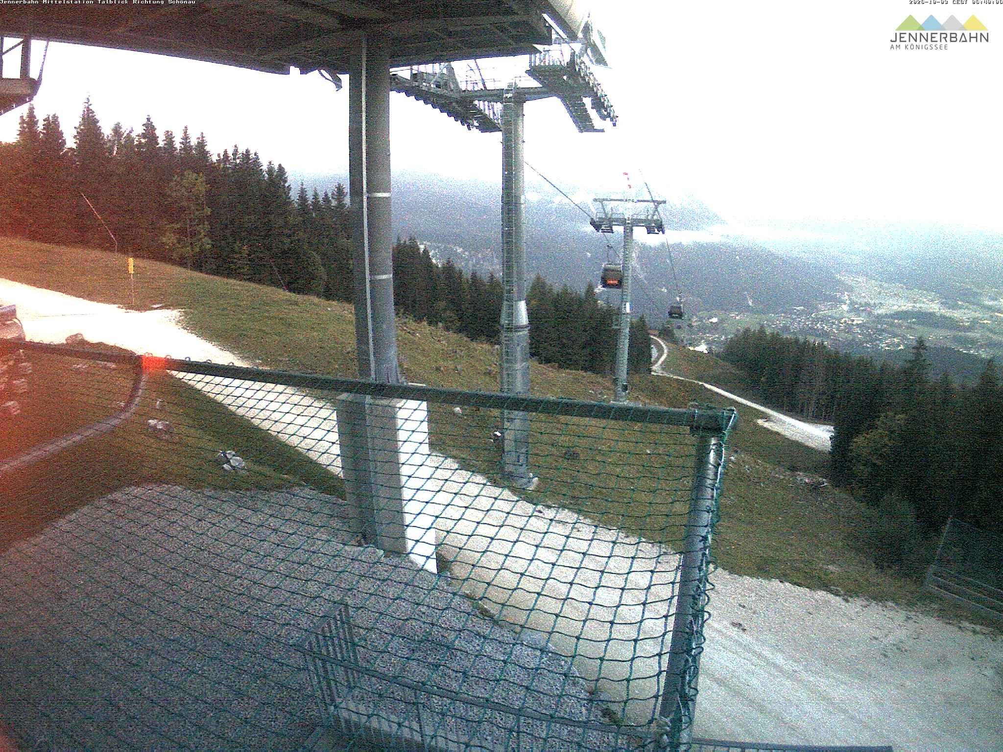 Archiv Foto Webcam Blick von der Mittelstation der Jennerbahn