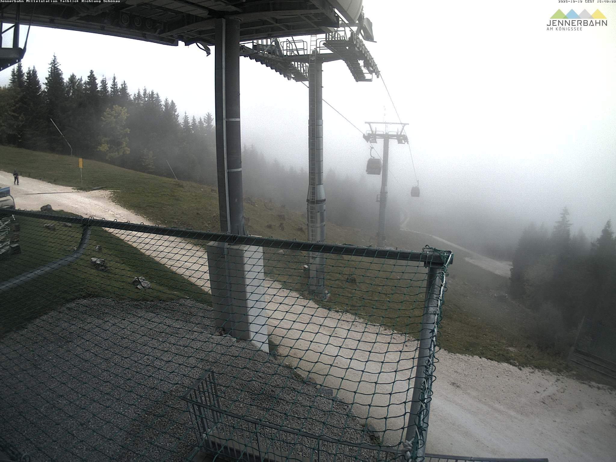 Archiv Foto Webcam Blick von der Mittelstation der Jennerbahn