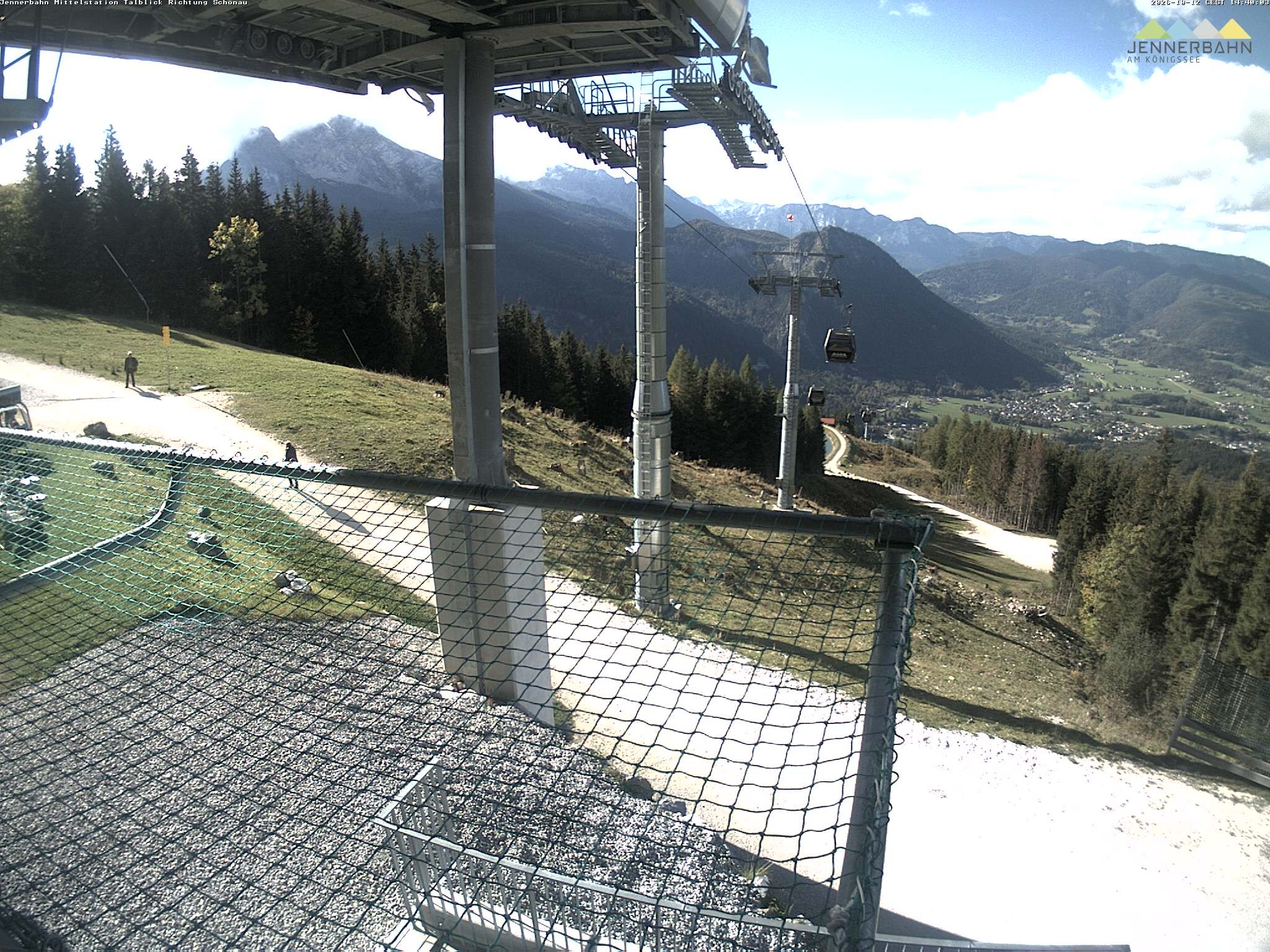 Archiv Foto Webcam Blick von der Mittelstation der Jennerbahn