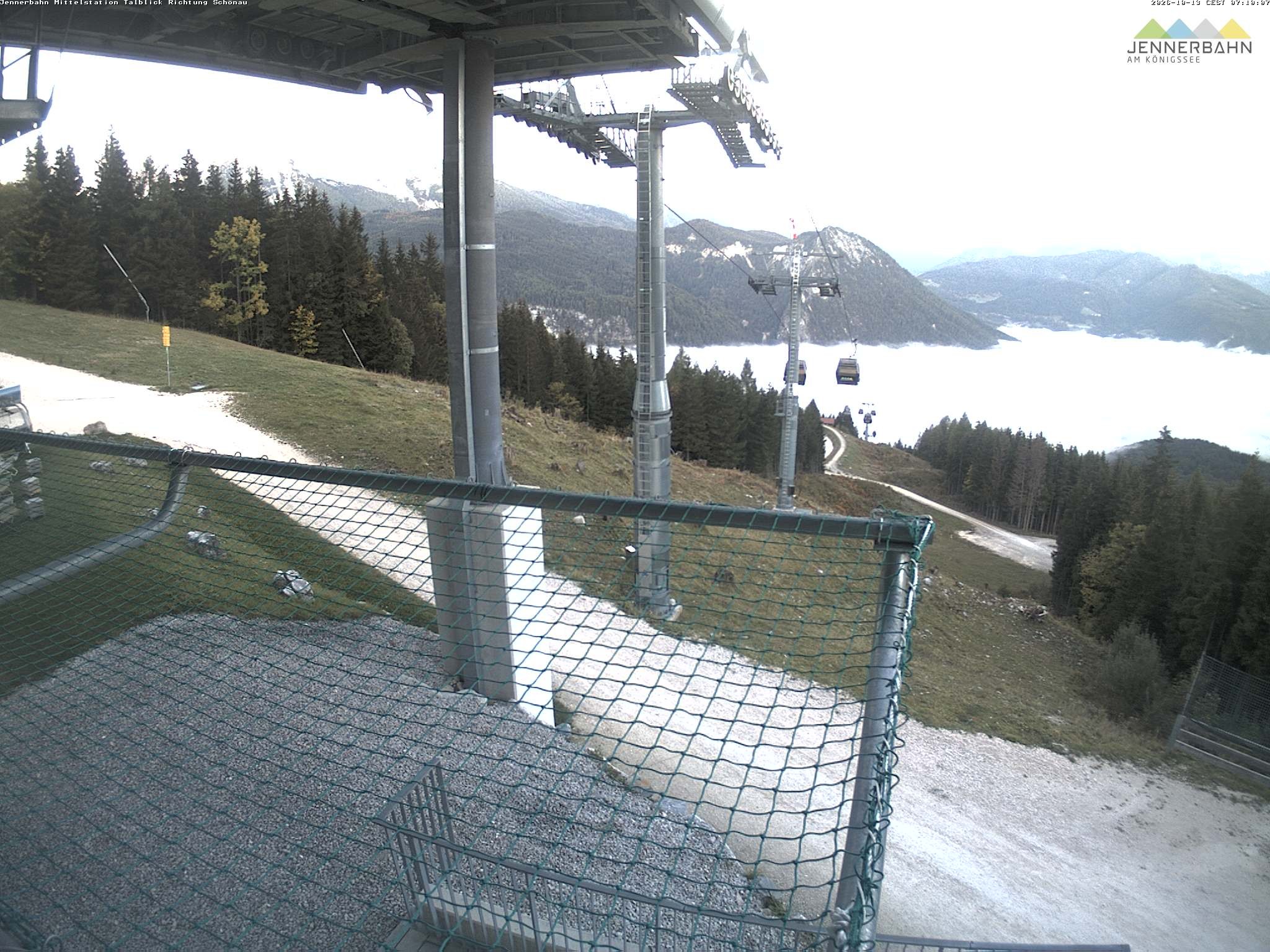 Archiv Foto Webcam Blick von der Mittelstation der Jennerbahn