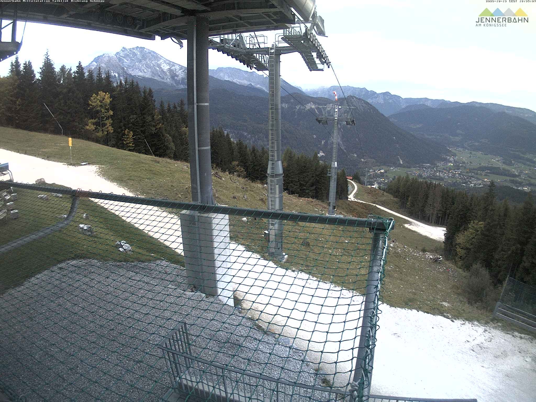 Archiv Foto Webcam Blick von der Mittelstation der Jennerbahn