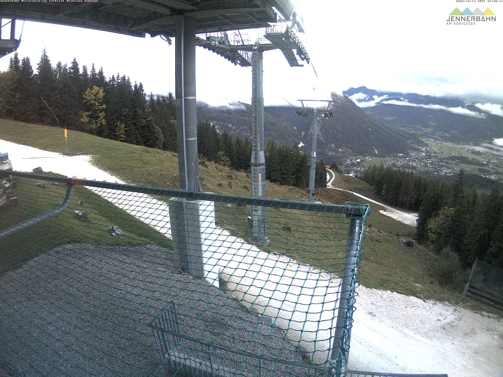 Archiv Foto Webcam Blick von der Mittelstation der Jennerbahn